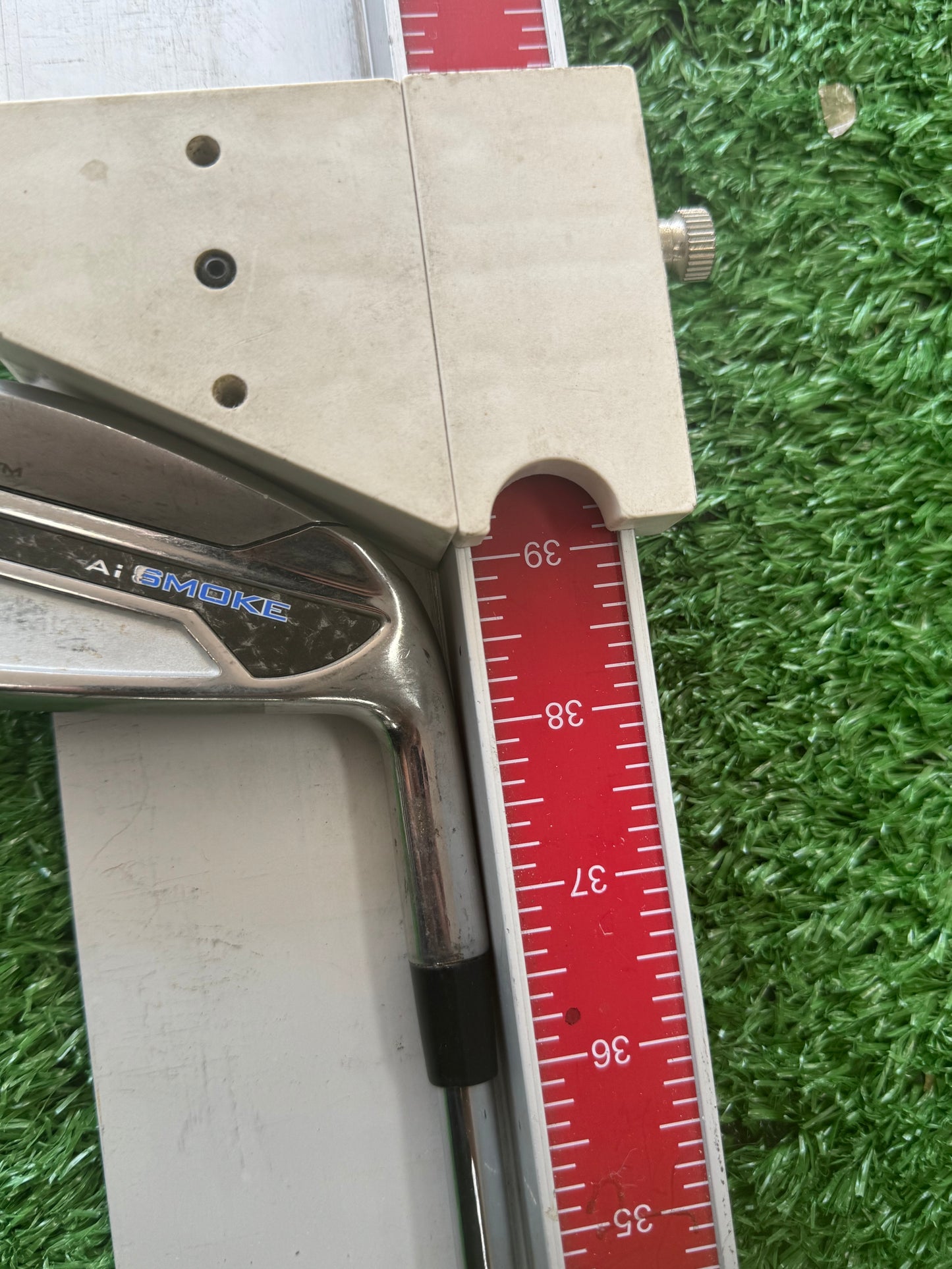 Ai Smoke 4 iron - X flex