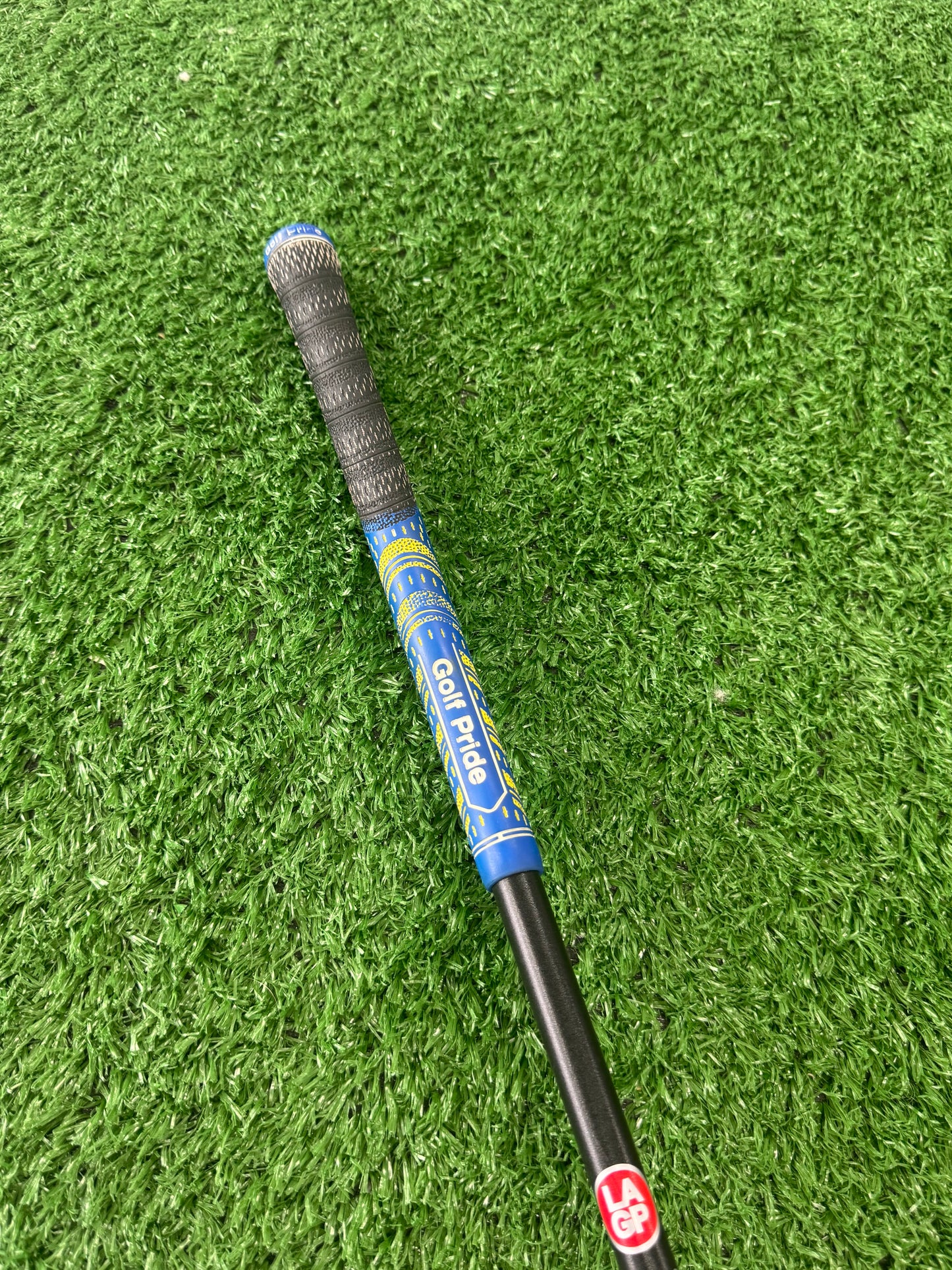 Srixon ZU 65 2 iron - LA golf Stiff shaft