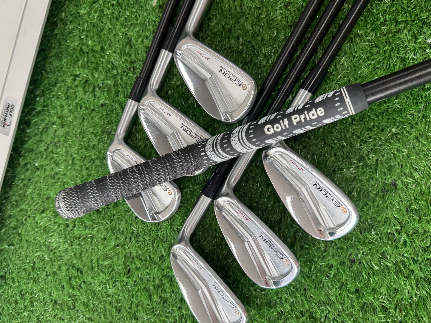 EPON AF TOUR IRONS / LA GOLF X FLEX SHAFTS