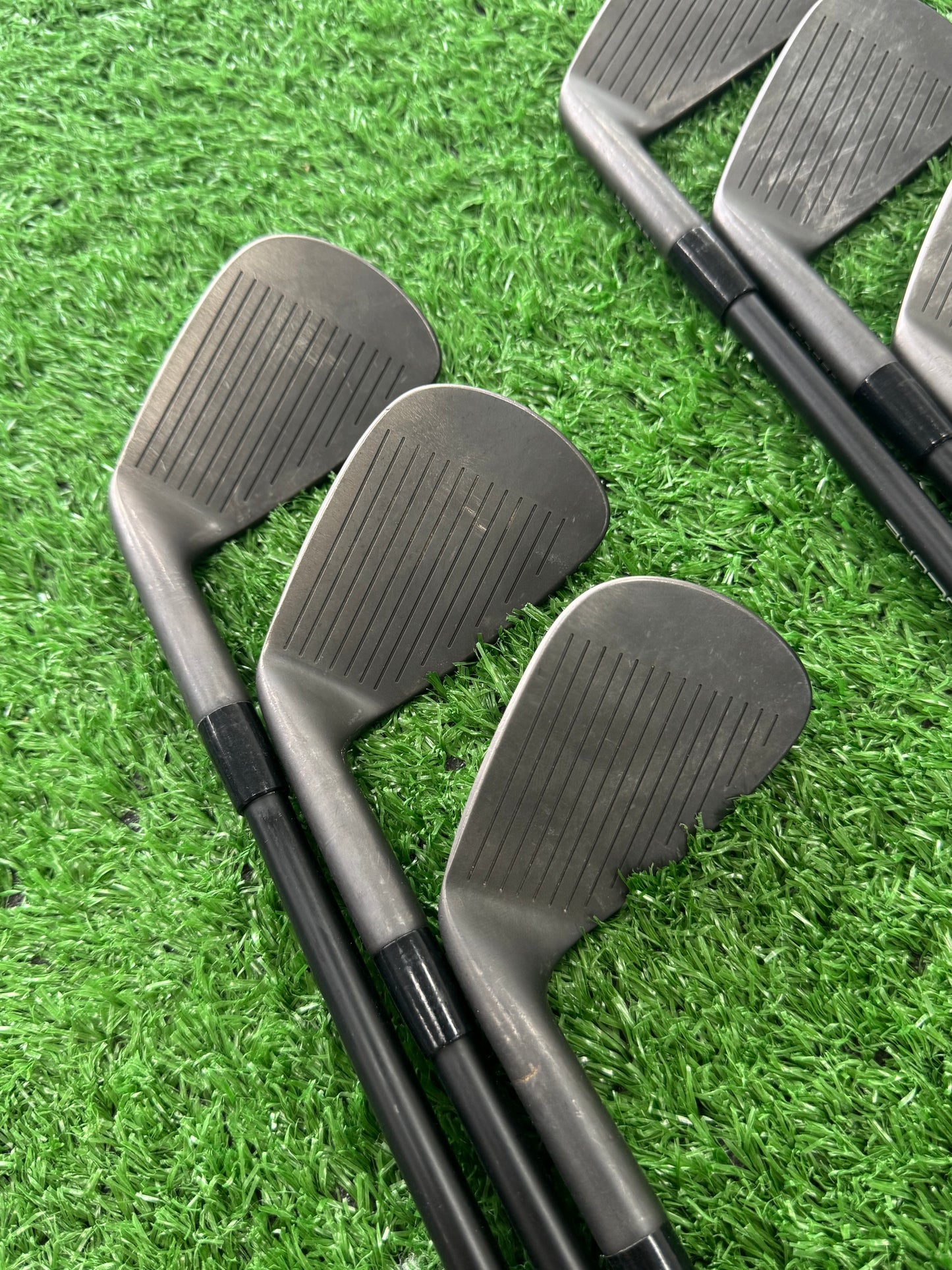 FOURTEEN RMB BLACK LIMITED EDITION IRONS / AXIOM 105S