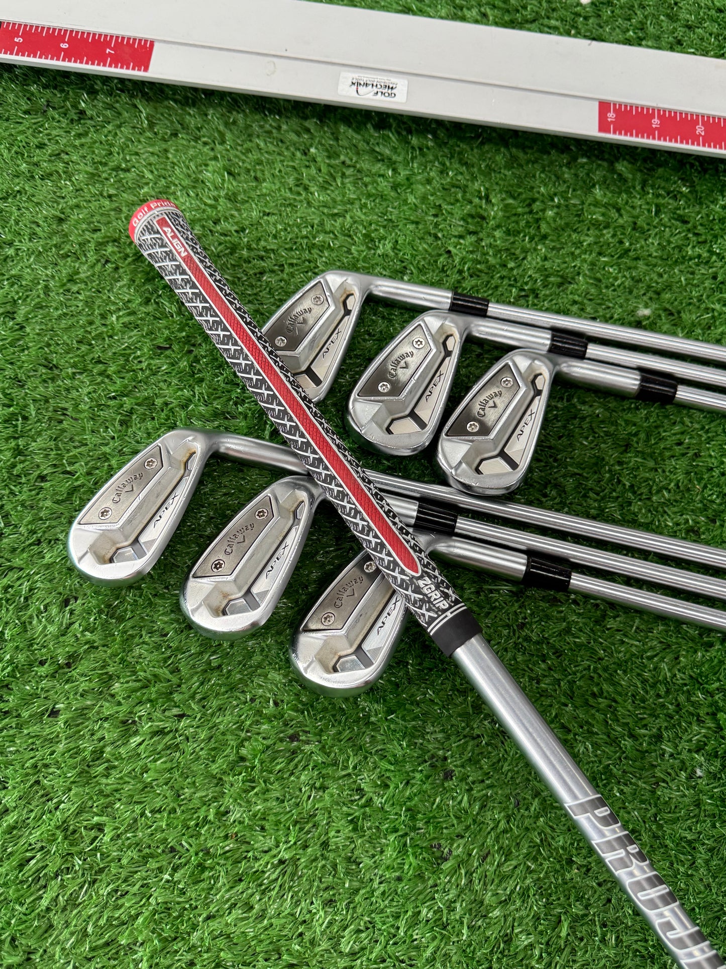 CALLAWAY APEX TCB IRONS