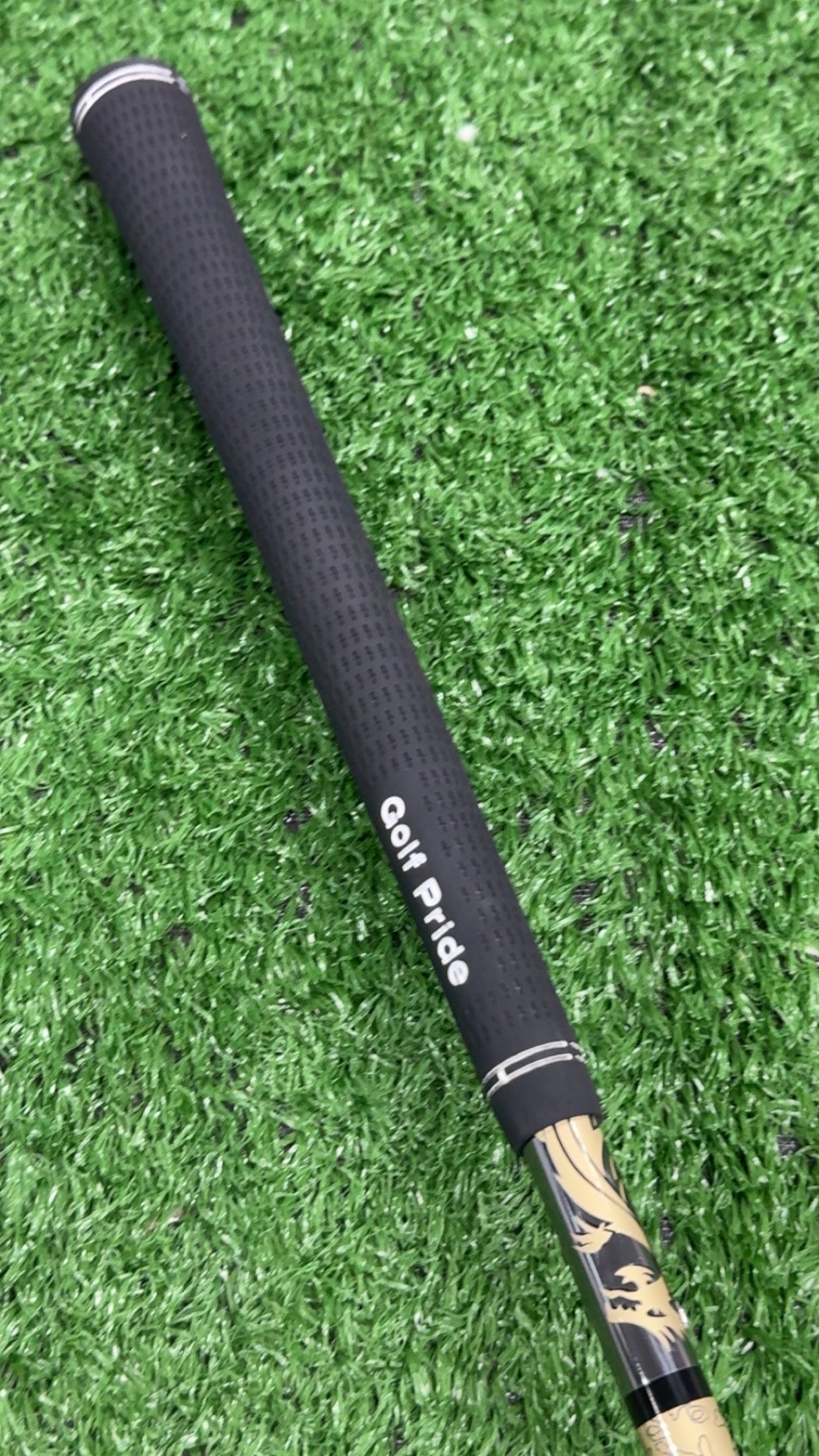 Titleist TSR 2 tour issued - Oban Isawa 65x shaft