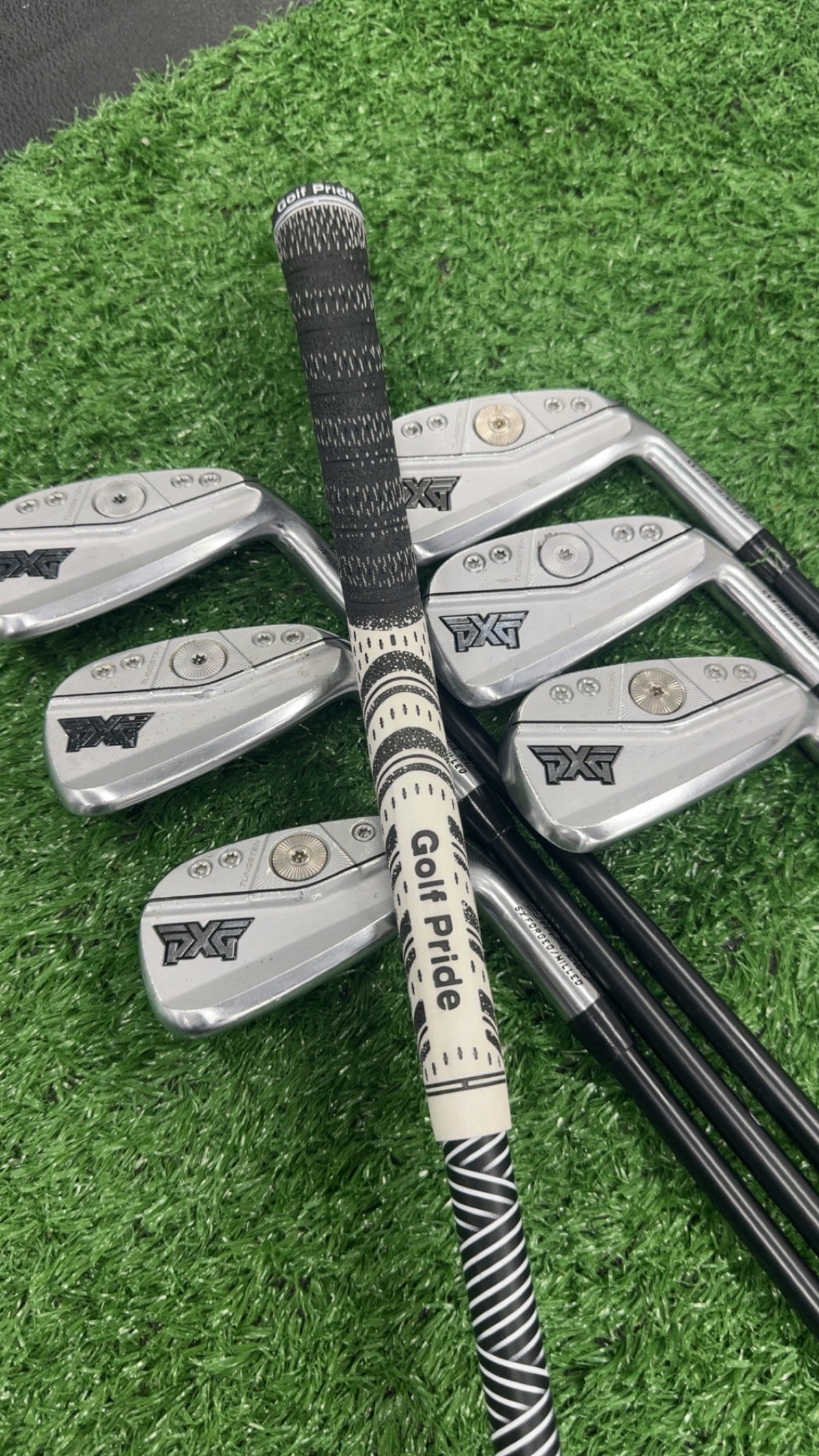 PXG GEN 6 IRONS - OVIO GEARS 110 EXTRA STIFF SHAFTS