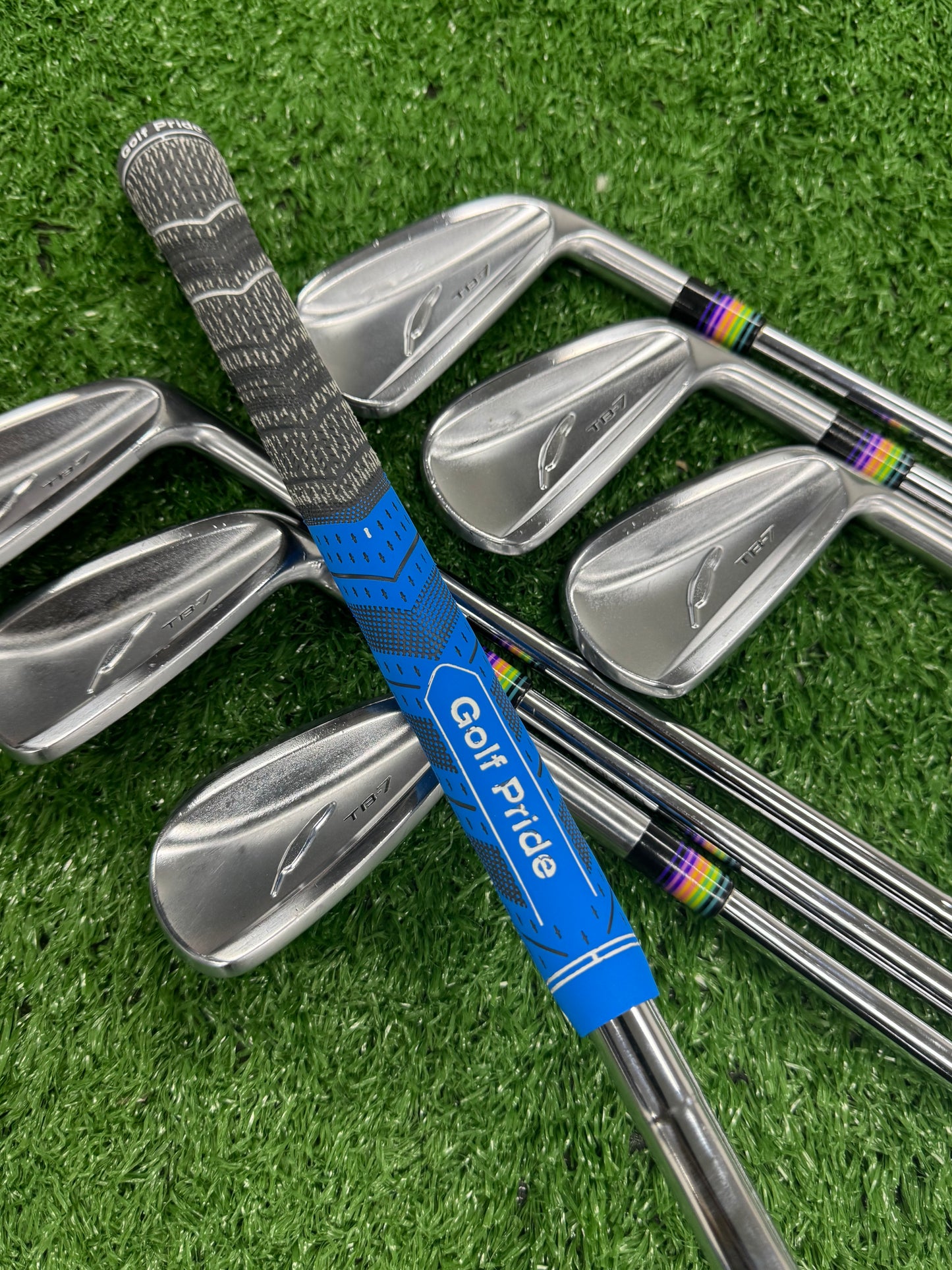 Fourteen TB7 Irons 4-pw