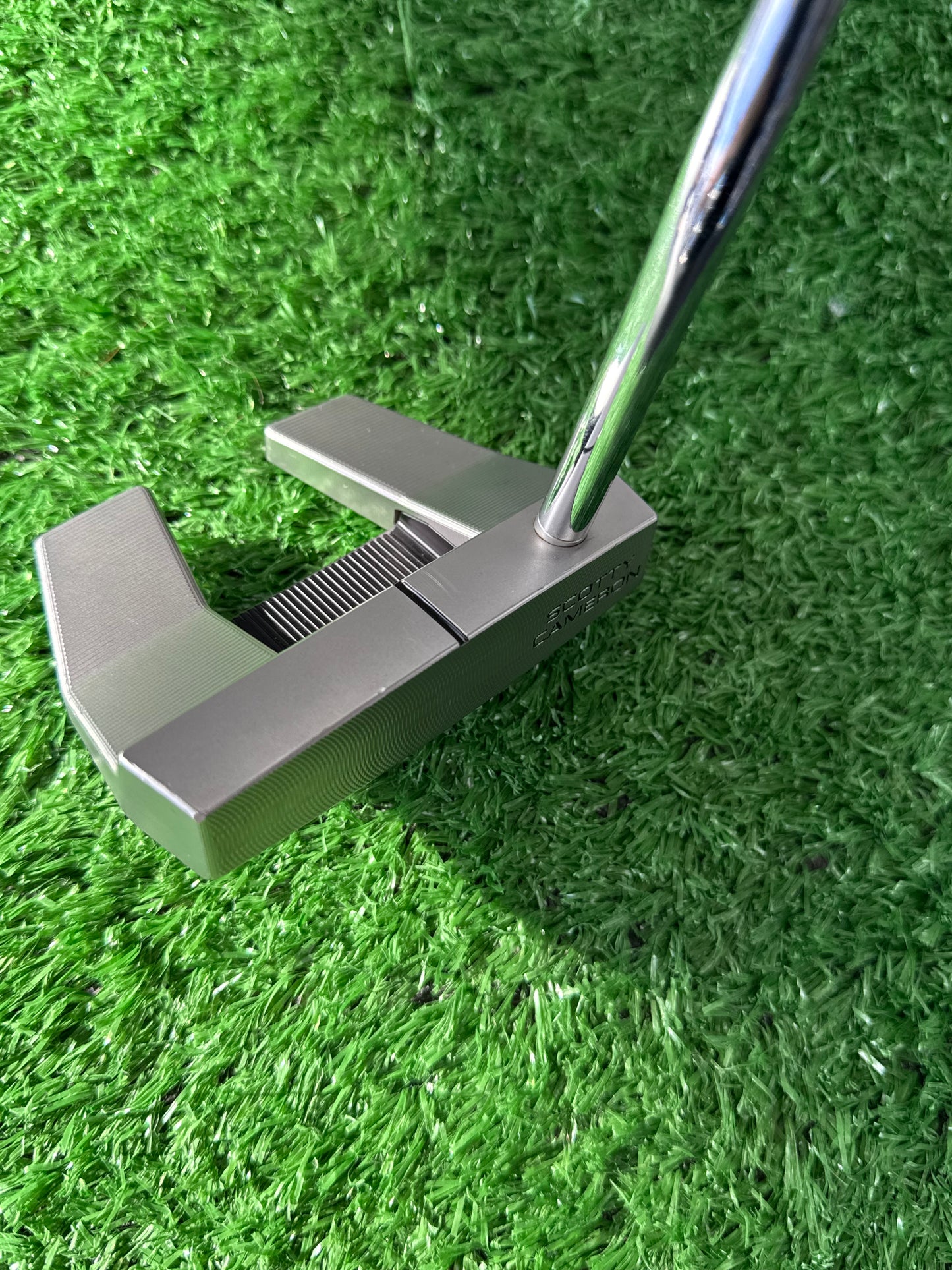 Scotty Cameron #5 / Custom Stability Tour Black Shaft 35”