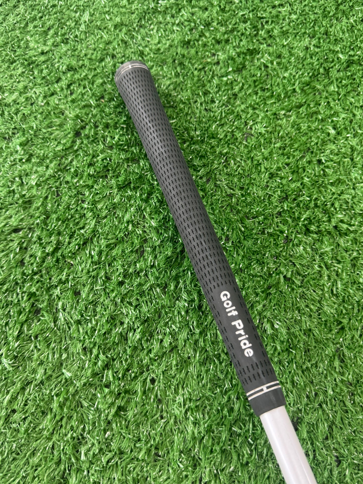 Wilson Staff 21* Driving Iron / Graphite Design 95x