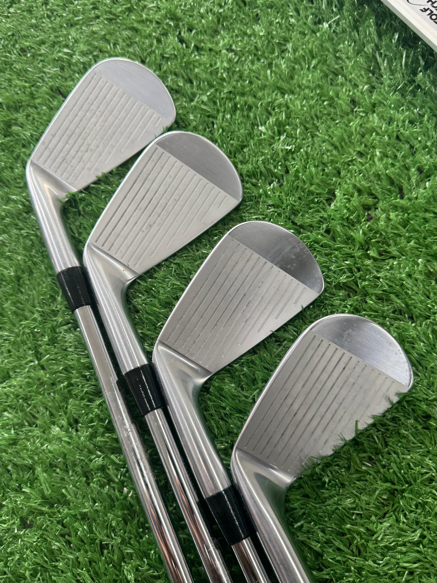 BRIDGESTONE TOUR B BLADES / $ TAPER 120 SHAFTS