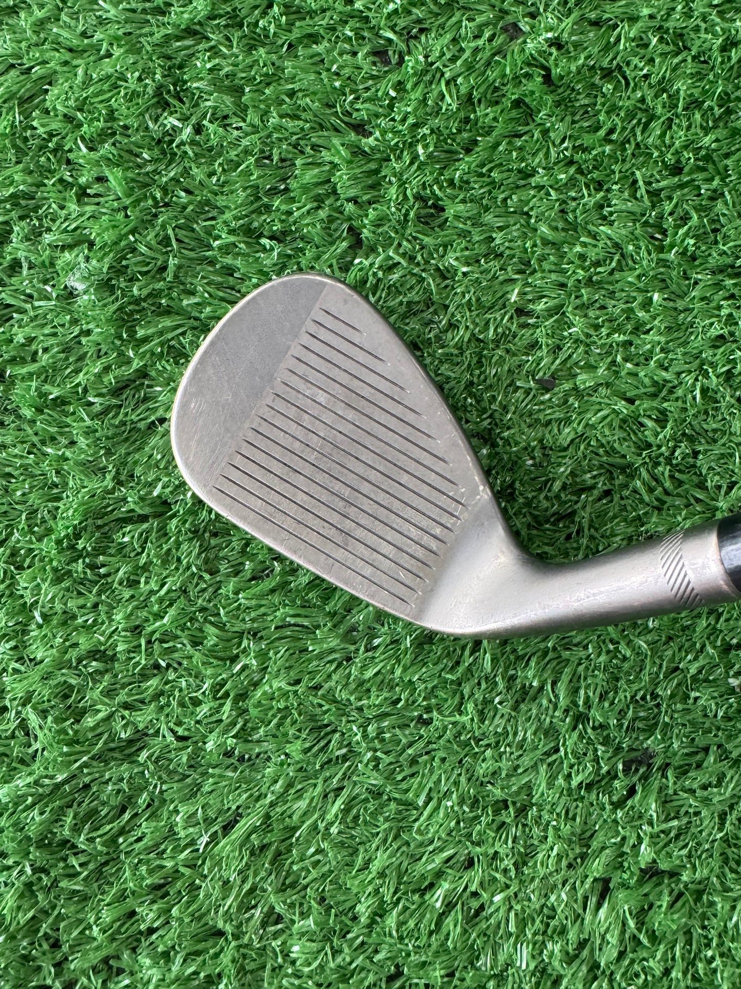 VOKEY SM10 48 DEGREE WEDGE / KBS CUSTOM SERIES SHAFT