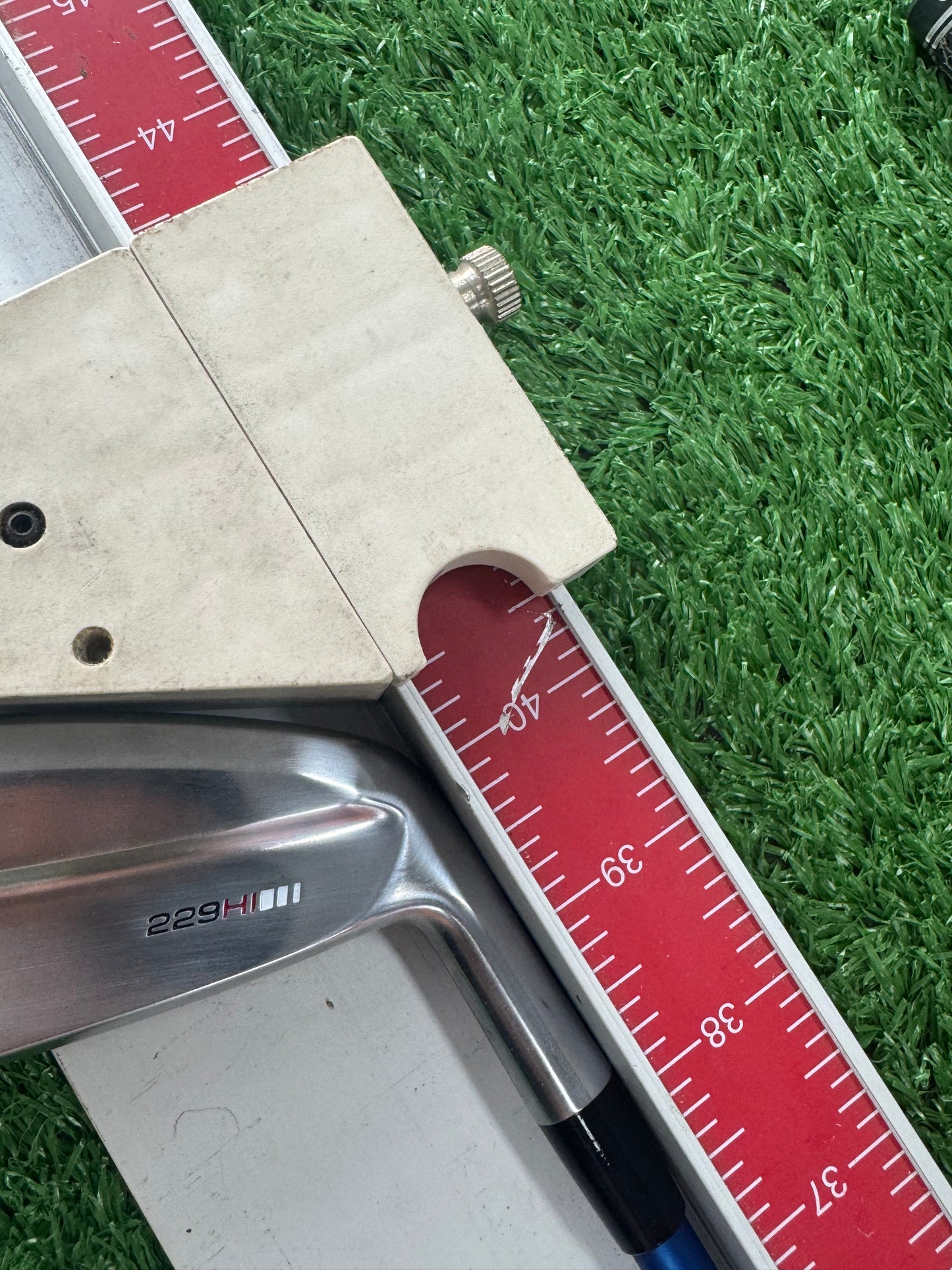 Bridgestone 221 Hi Driving Iron (2025)