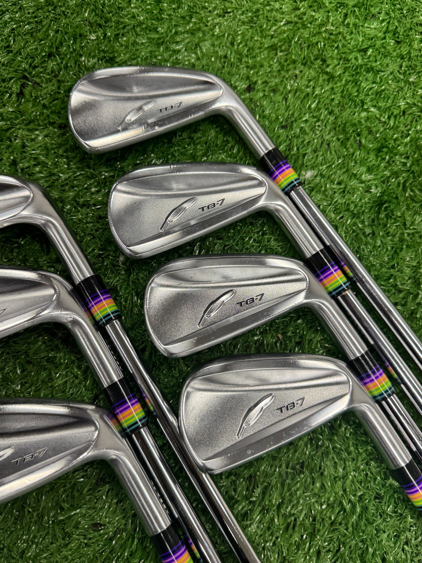 Fourteen TB7 Irons 4-pw
