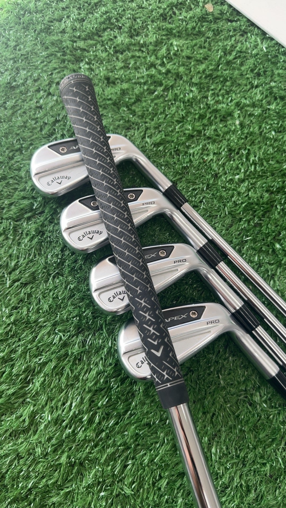 Callaway Apex pro 2025 Irons 5-9