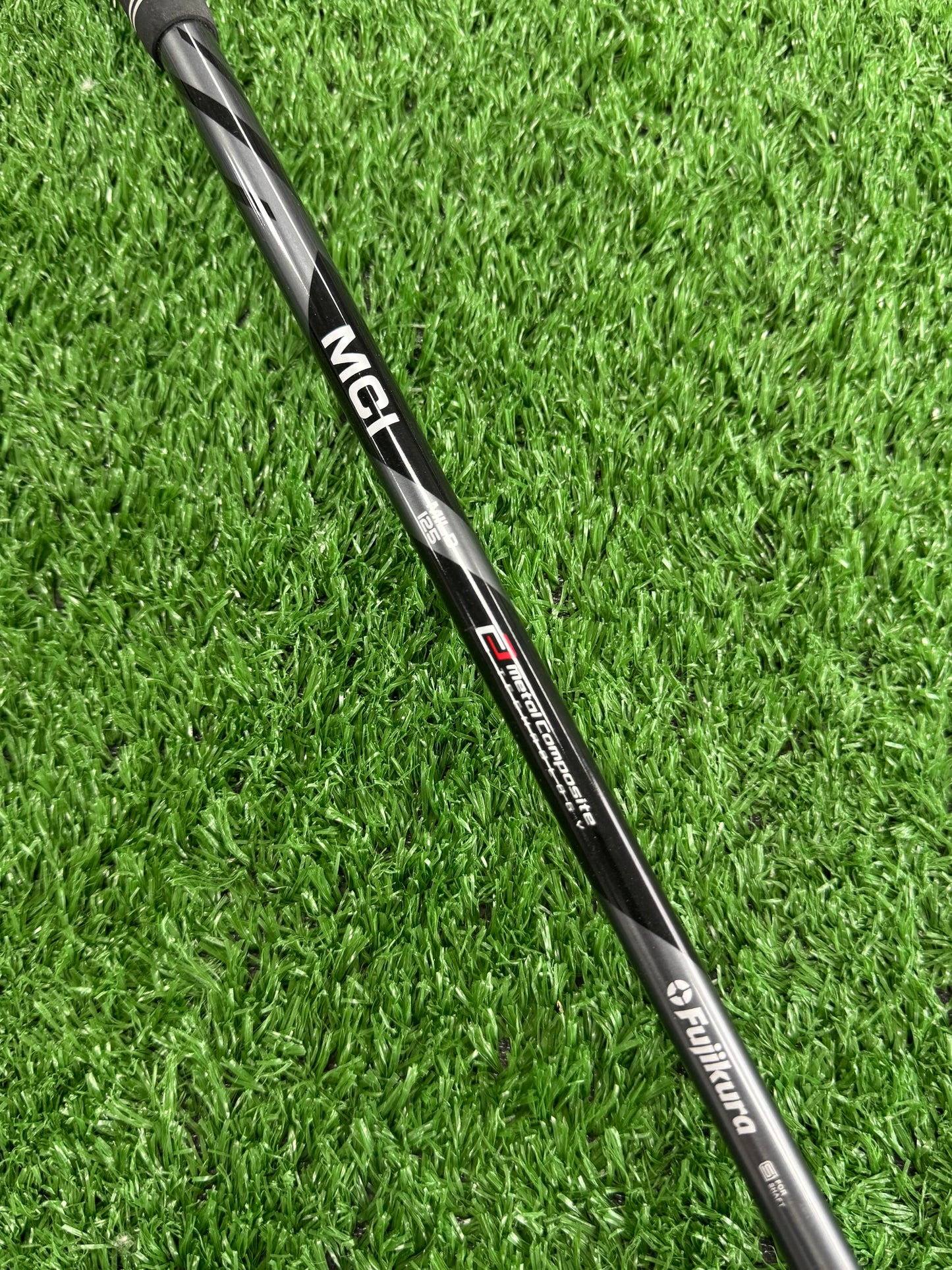 Taylormade MG3 Black / Fuji MCI Custom shaft