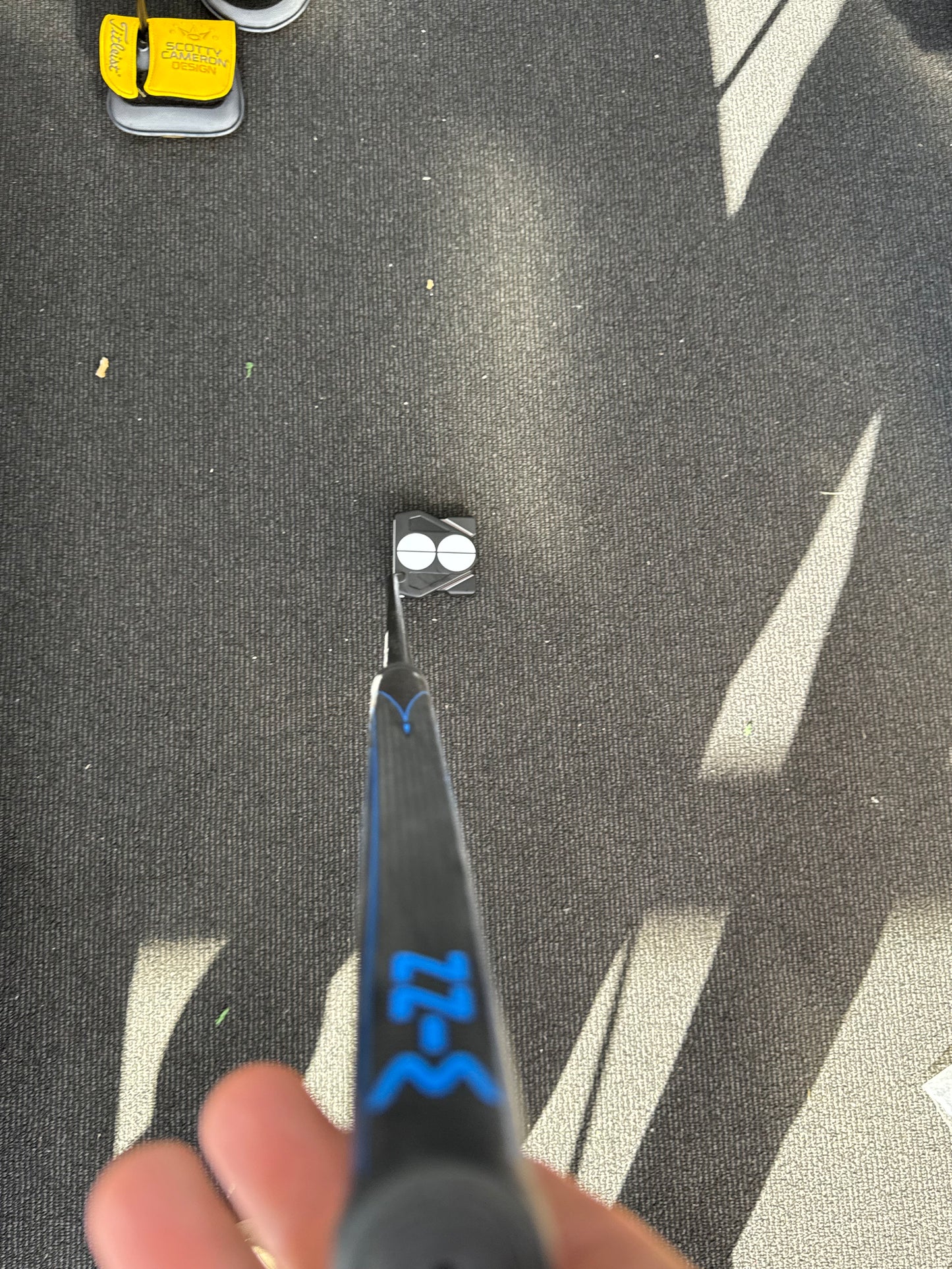 ODYSSEY 2 BALL 10 TOUR LINED 38" CUSTOM PUTTER