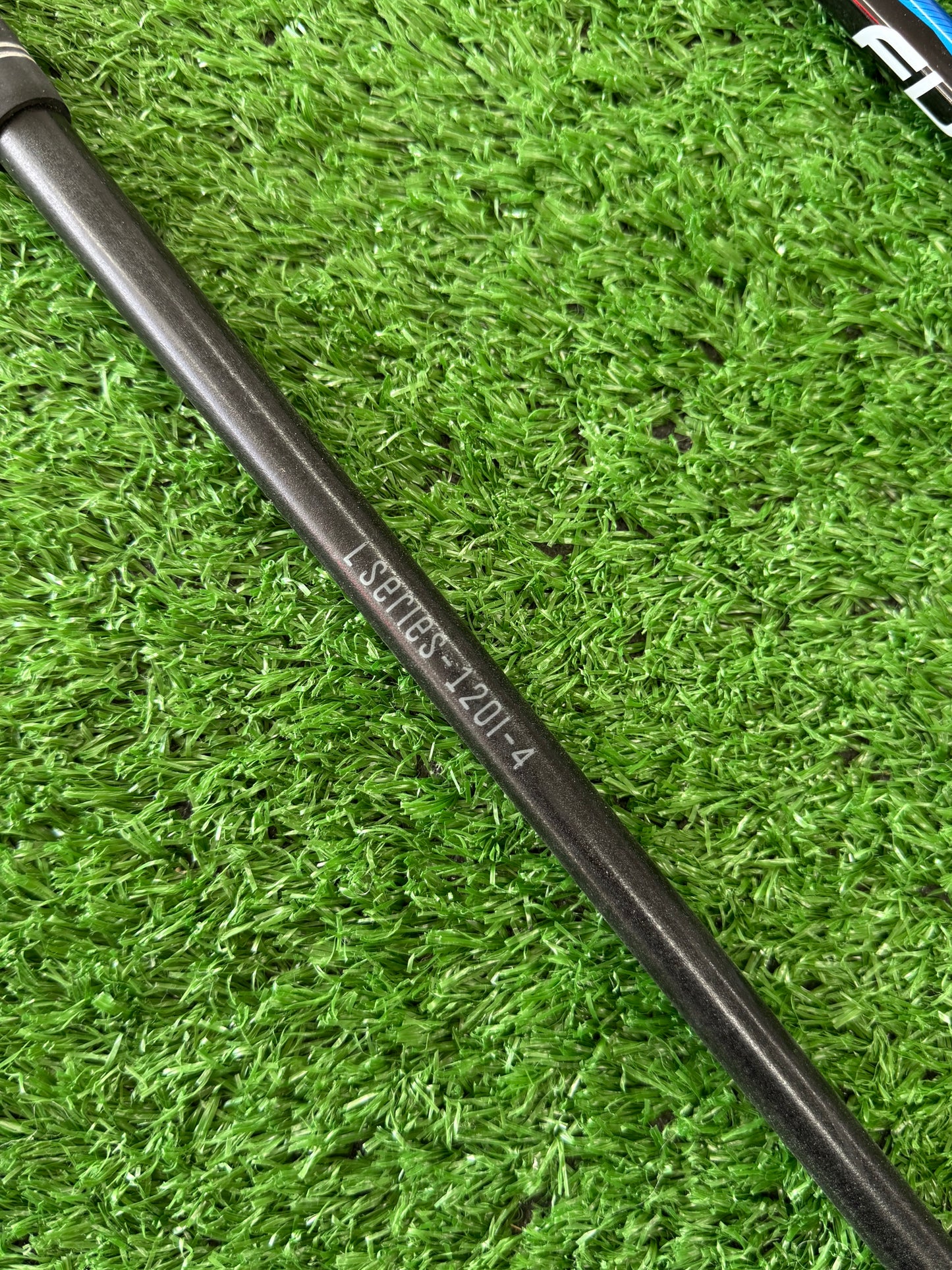 LA Golf L Series 4 iron shaft