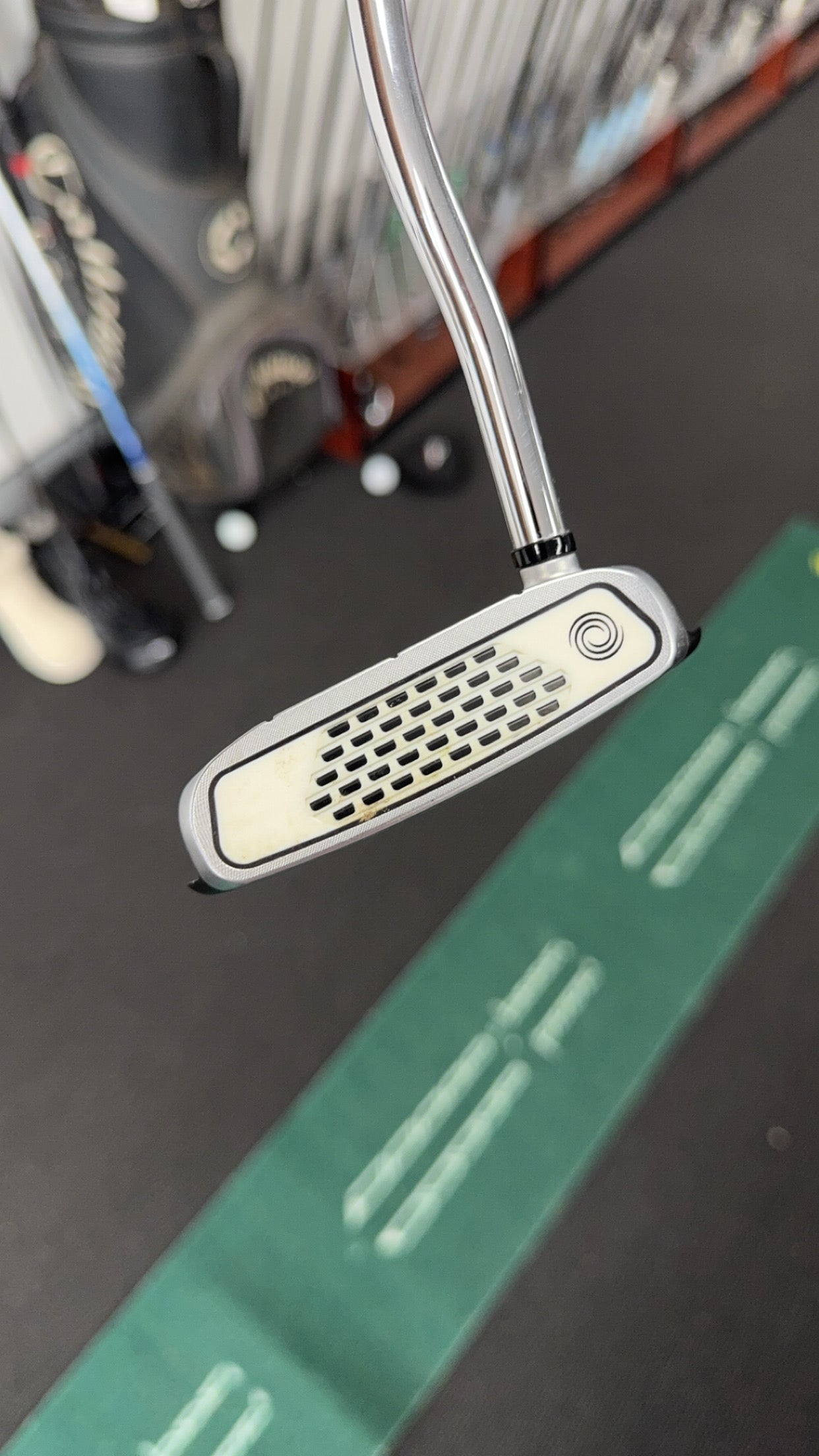 ODYSSEY R BALL 35" PUTTER