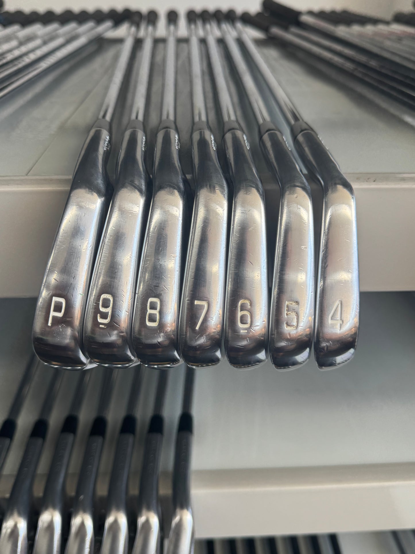 MIZUNO PRO 241 IRONS 4-PW- STIFF