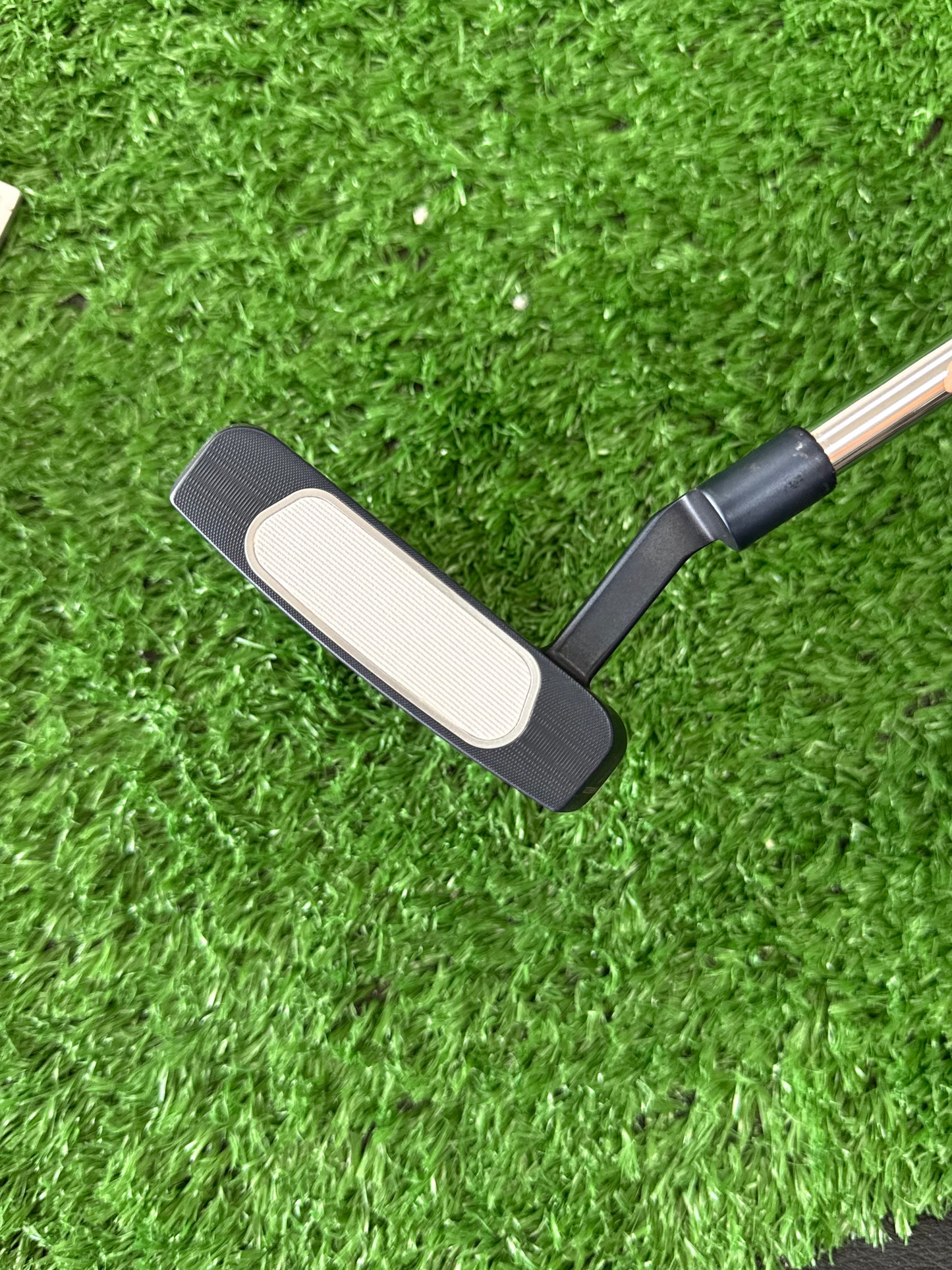 ODYSSEY AI ONE JAILBIRD MINI CH - CUSTOM PUTTER