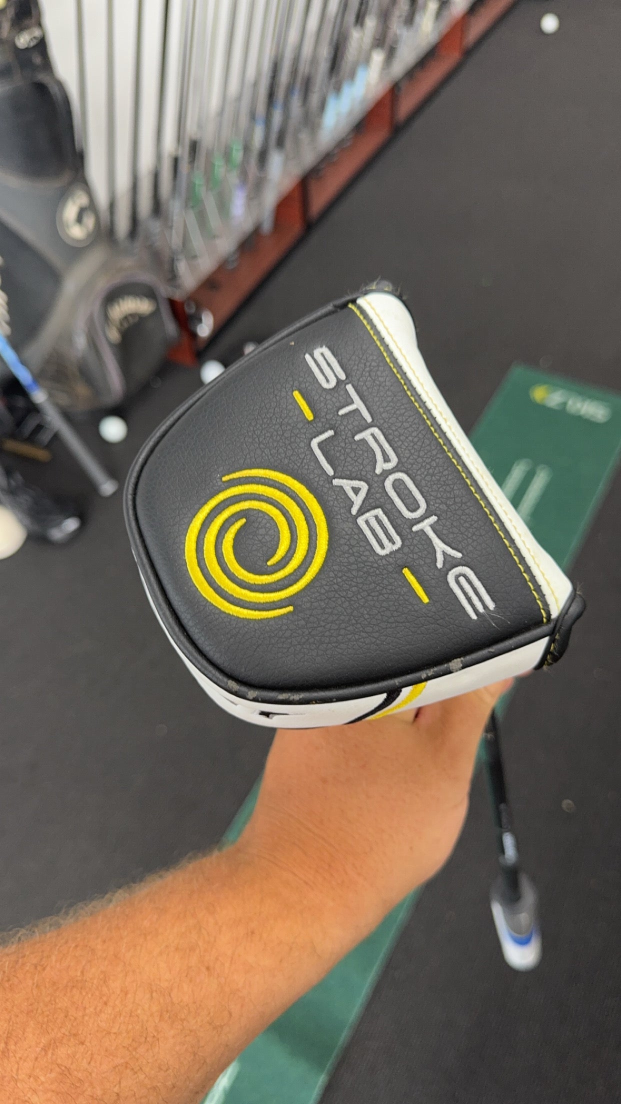 ODYSSEY R BALL 35" PUTTER