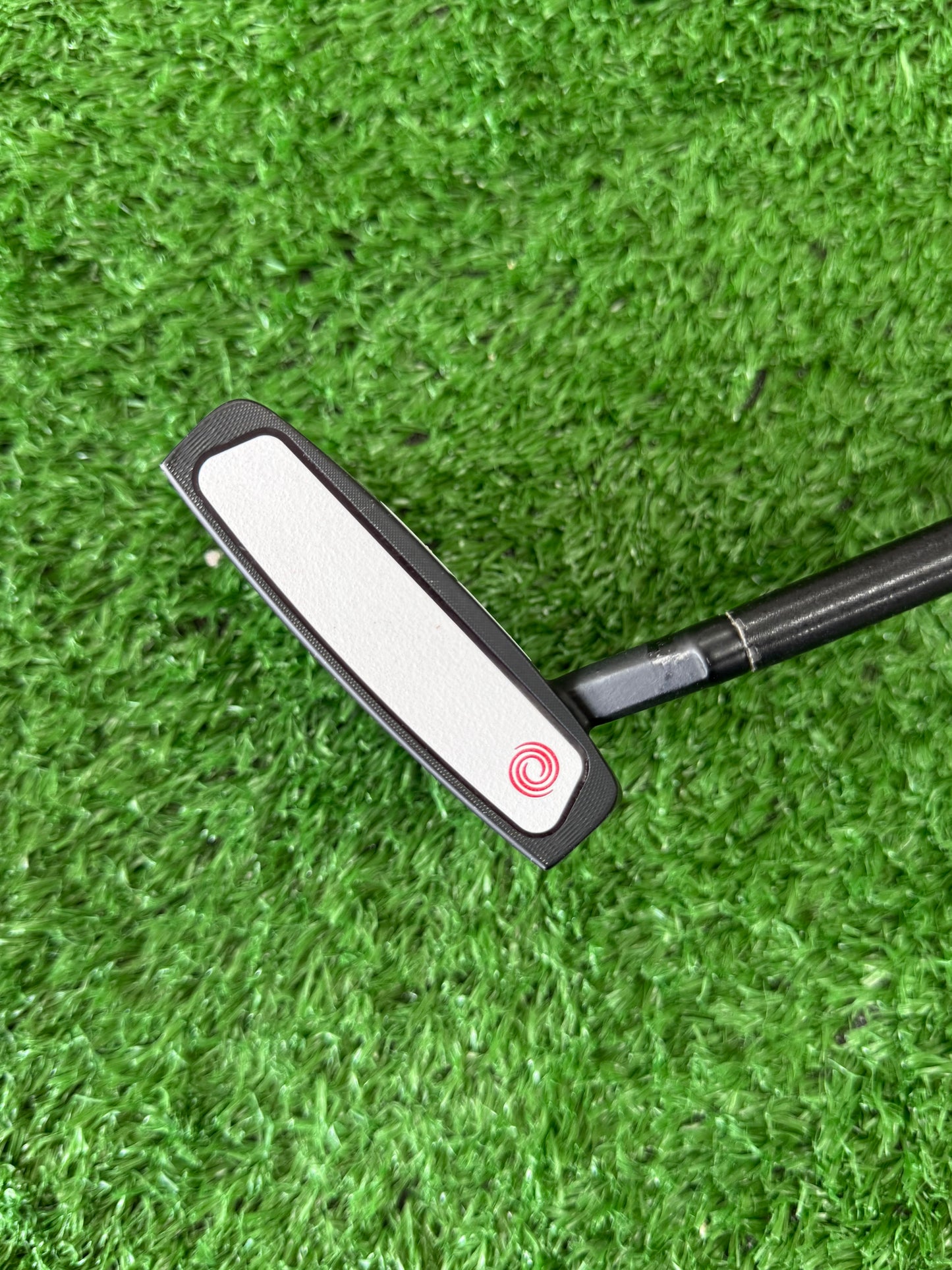 ODYSSEY 2 BALL 10 TOUR LINED 38" CUSTOM PUTTER