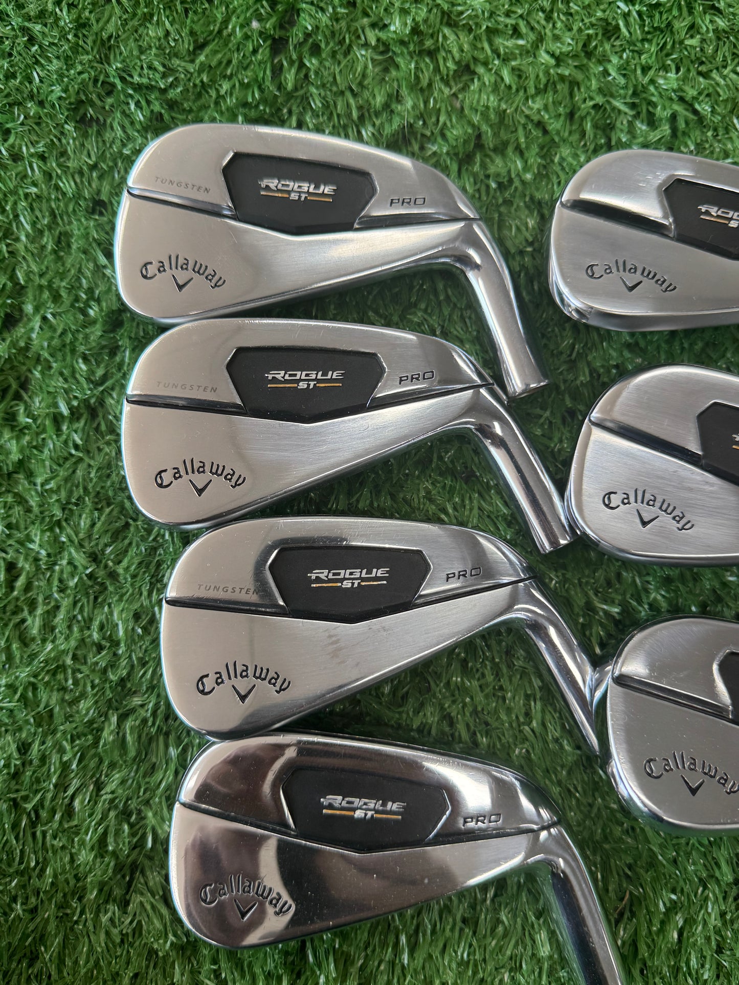 Callaway Rogue ST Pro Iron Heads 4-pw