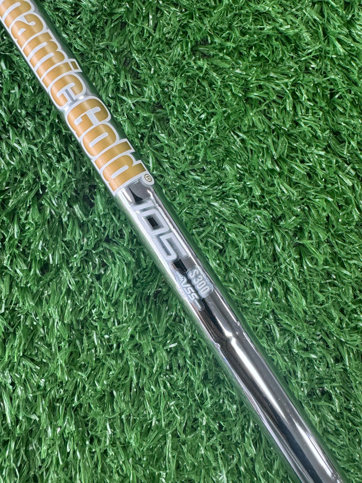 P790 3 iron - Stiff