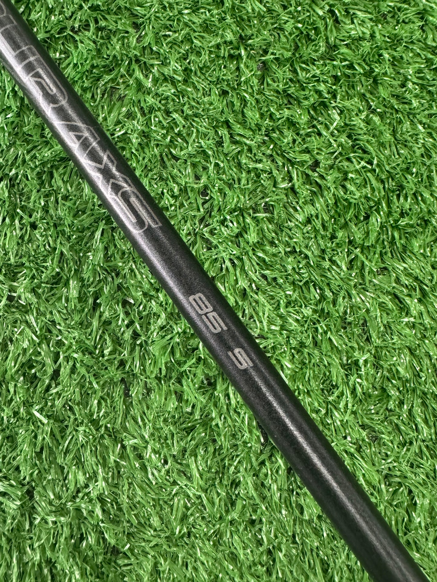 Srixon ZU 65 2 iron - LA golf Stiff shaft