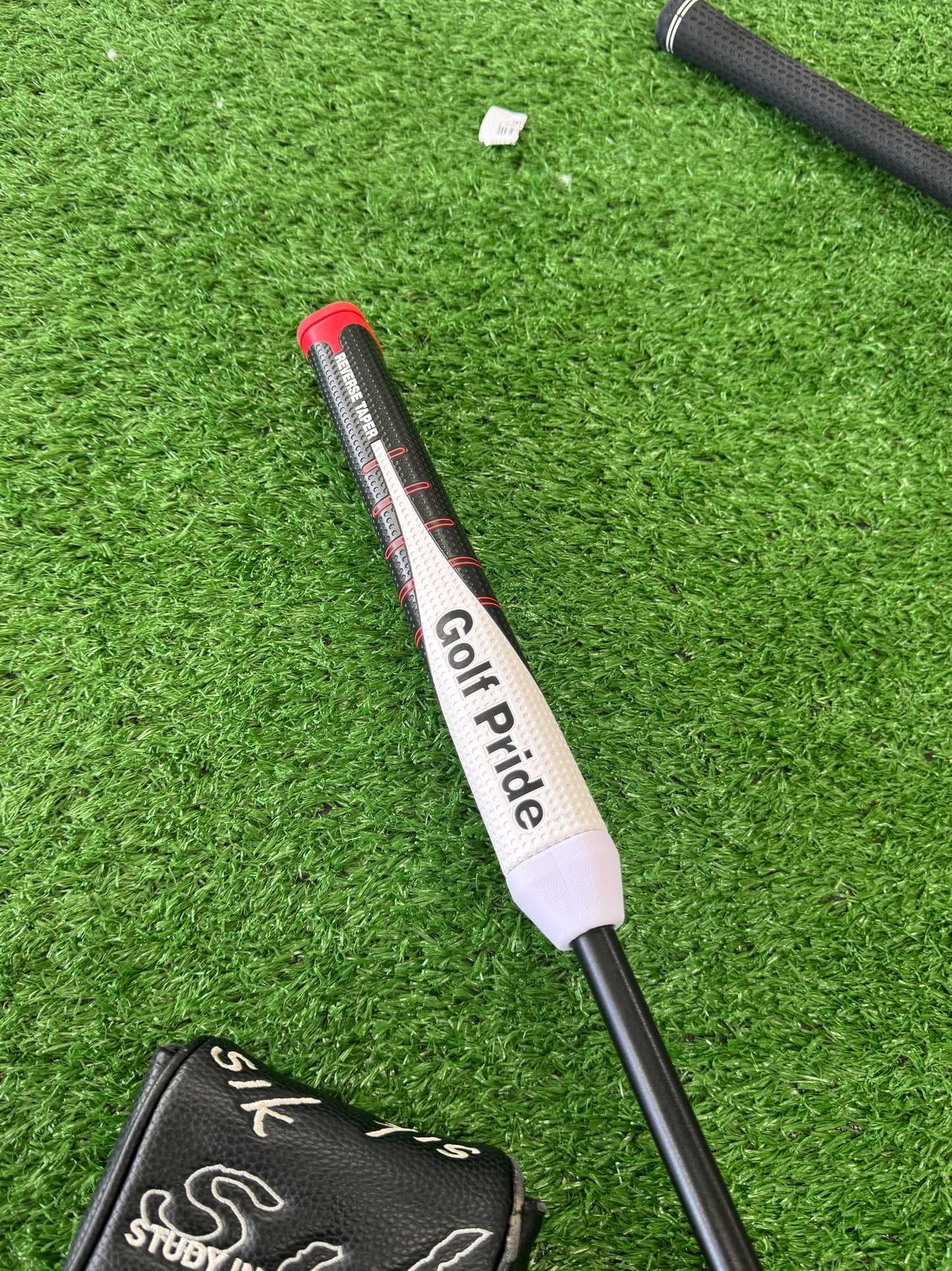 Sik Flo Black / La Golf 180 shaft