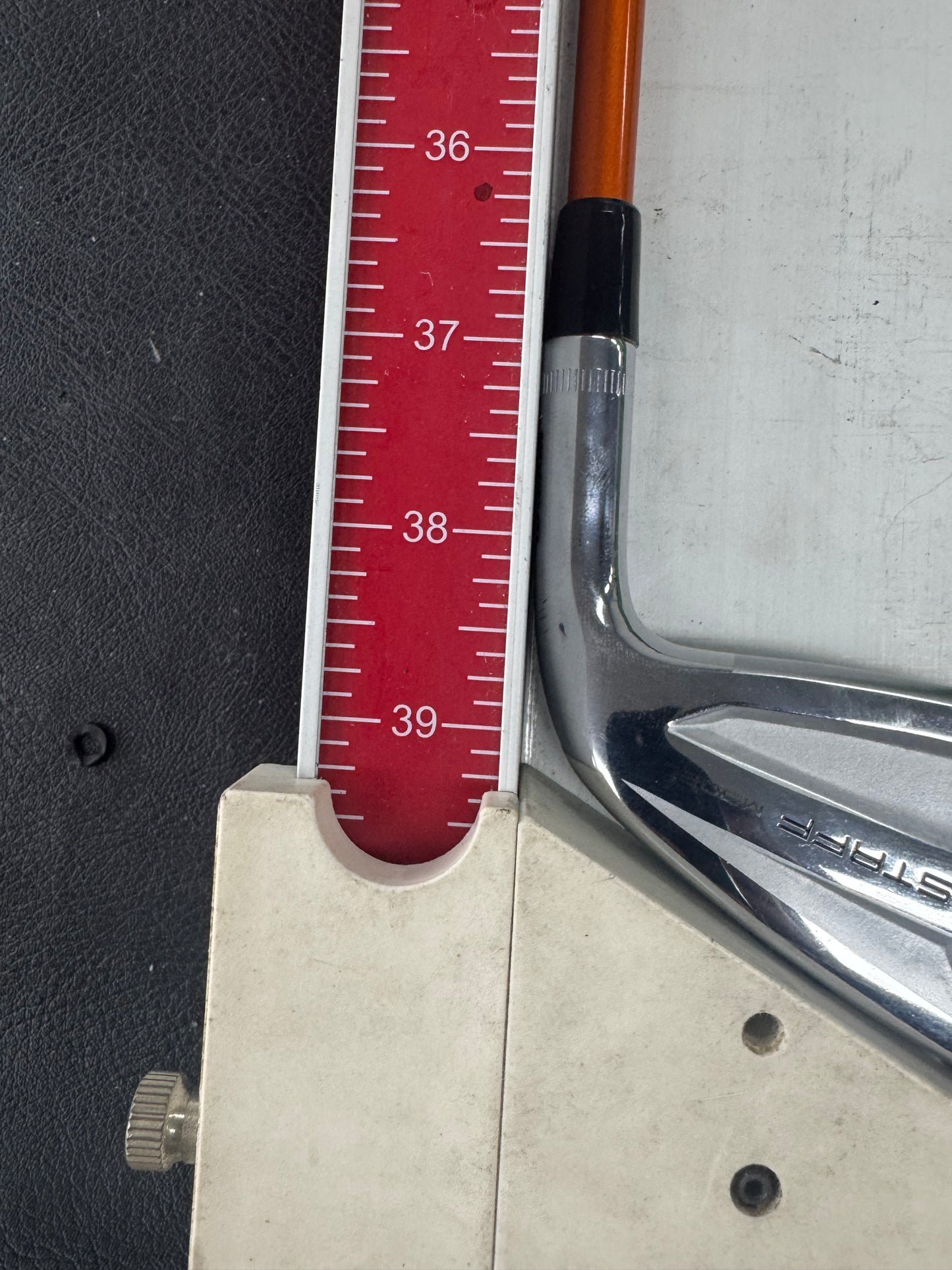Wilson Staff 21* Driving Iron / Graphite Design 95x