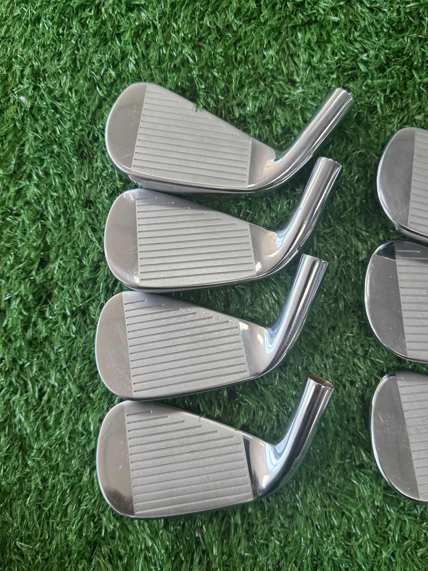 Callaway Rogue ST Pro Iron Heads 4-pw