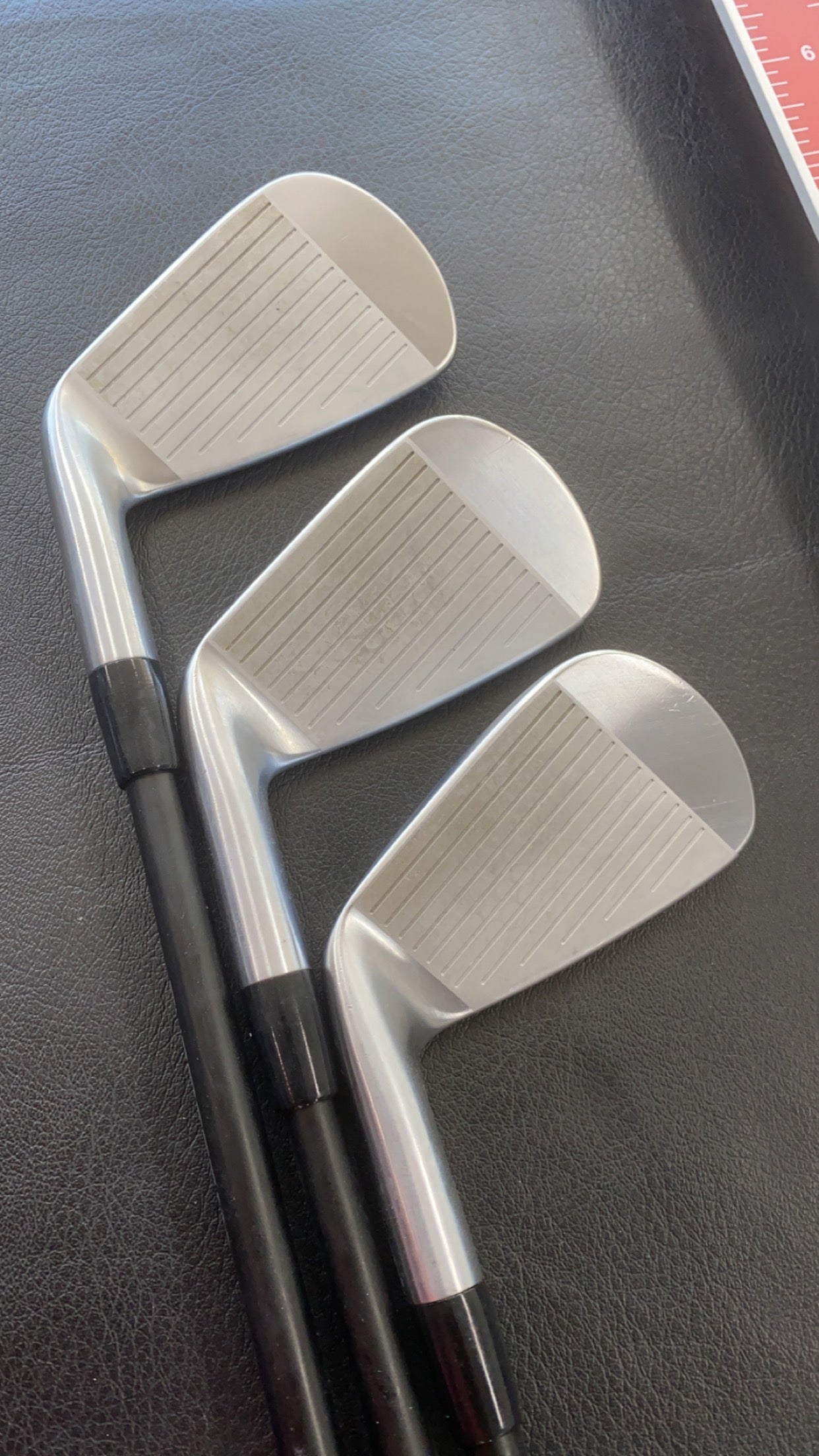 EPON 306 IRONS 4-PW / AXIOM 105X SHAFTS