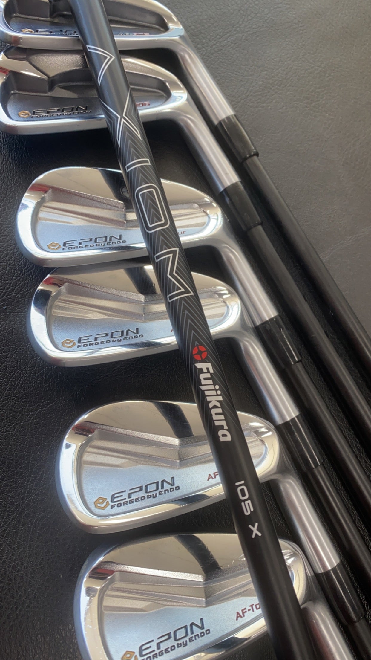 EPON 306 IRONS 4-PW / AXIOM 105X SHAFTS