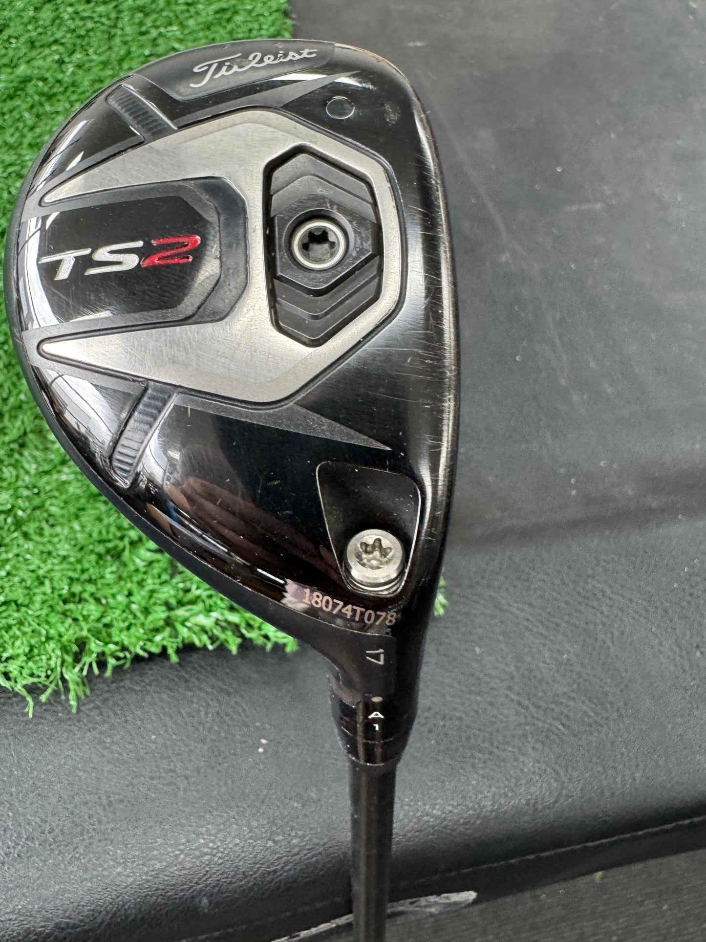 Titliest TS2 Tour Issued Hybrid head 17* / KBS Proto stiff shaft