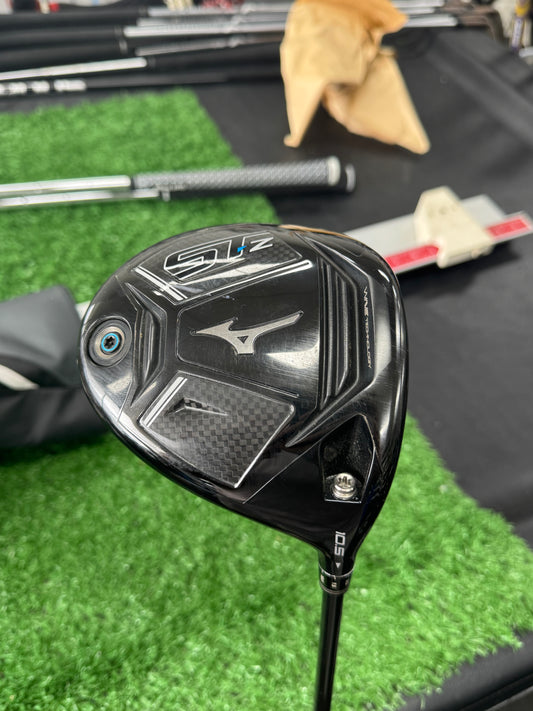Mizuno STZ 10.5 driver / stiff