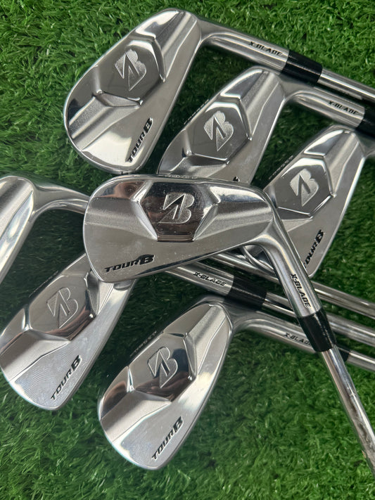 BRIDGESTONE TOUR B BLADES / $ TAPER 120 SHAFTS