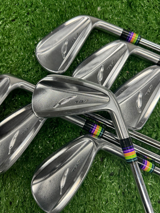 Fourteen TB7 Irons 4-pw