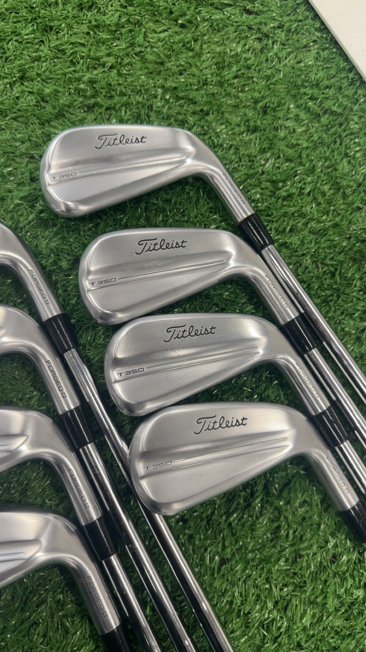 T350 Titliest Irons 4-PW + Gap wedge ( 48)
