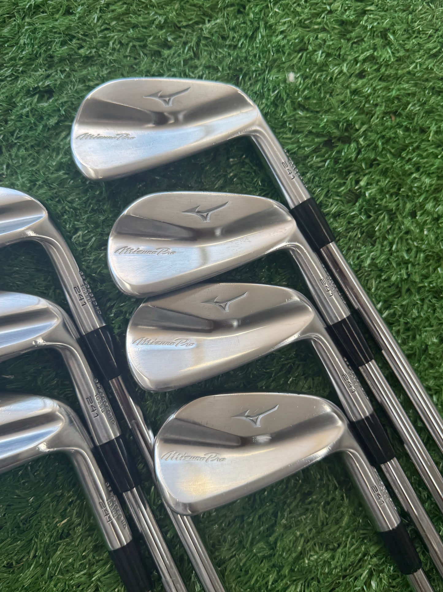 MIZUNO PRO 241 IRONS 4-PW- STIFF