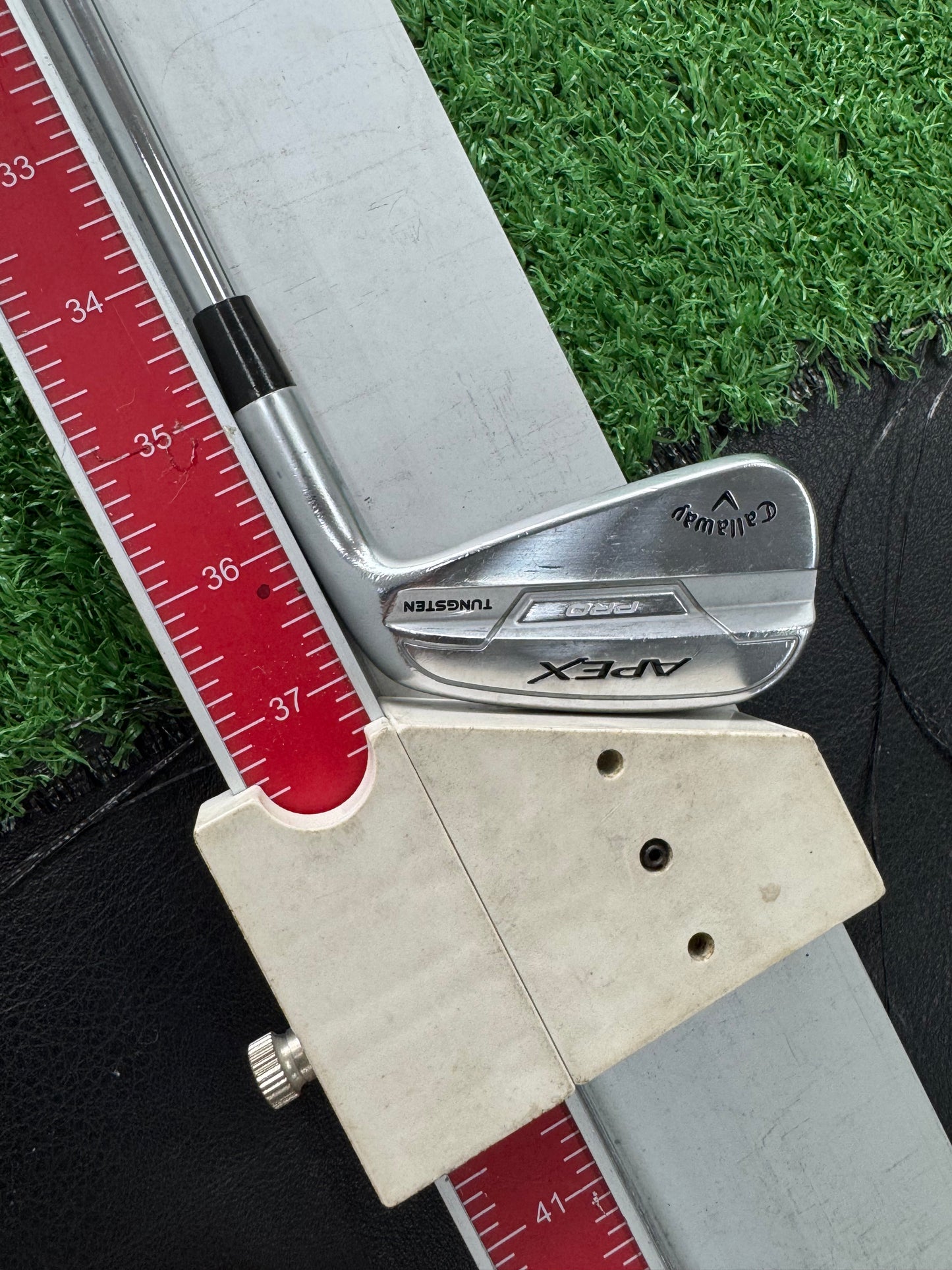 CALLAWAY APEX PRO / KBS TOUR LITE EXTRA STIFF SHAFTS