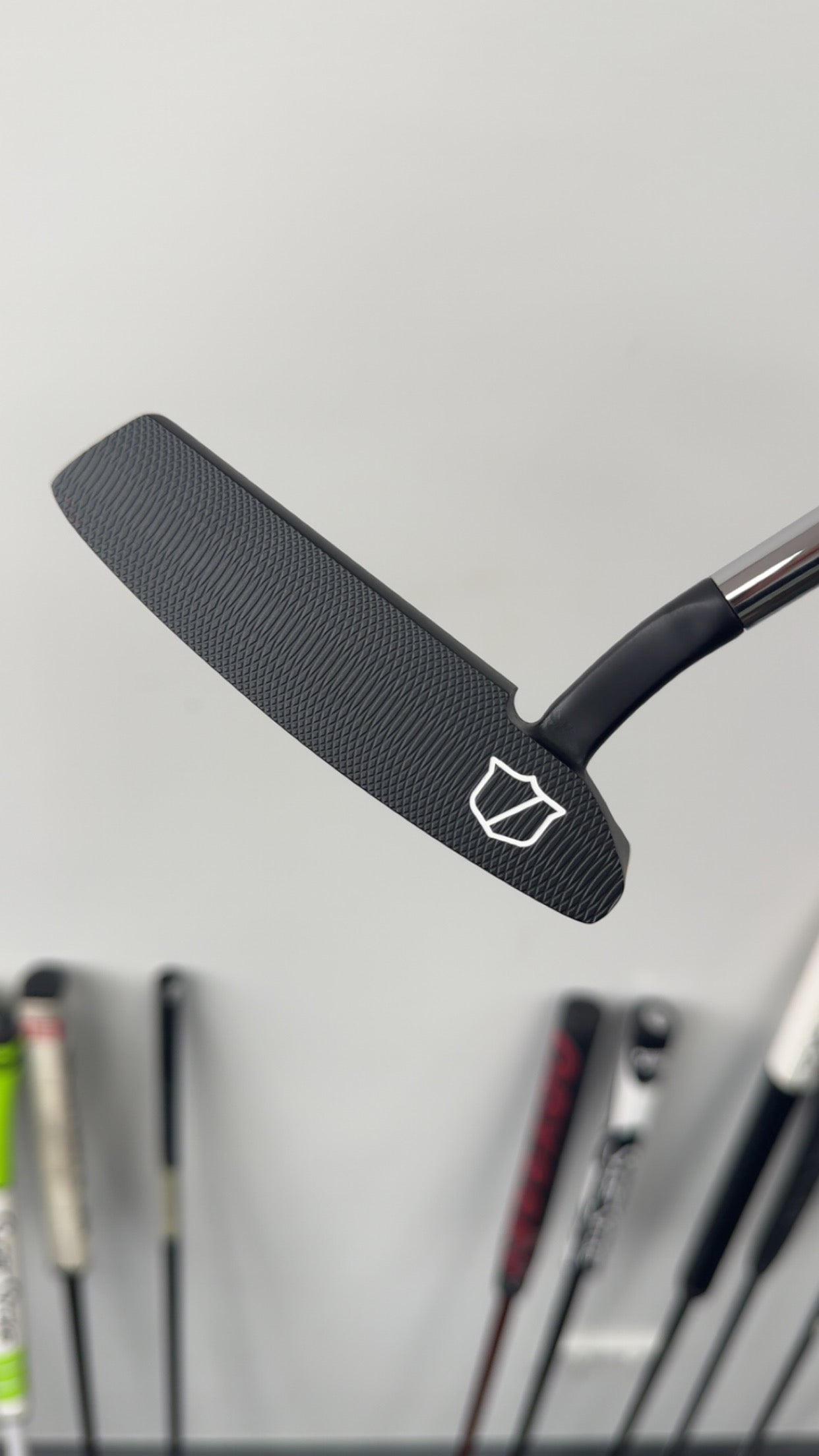 WILSON INFINITE PUTTER