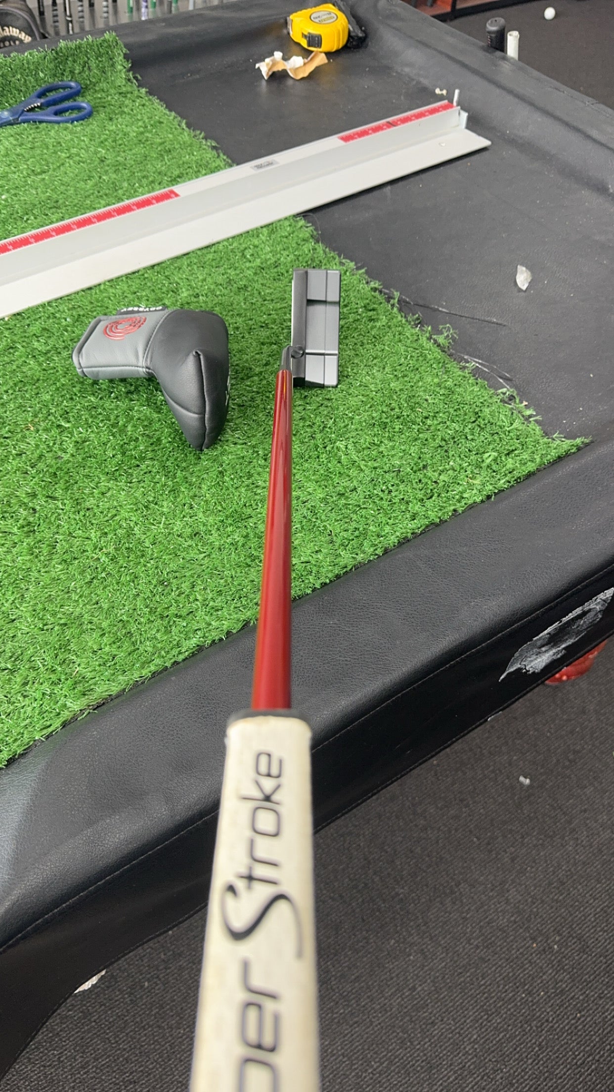 ODYSSEY 5K TRI HOT TRIPLE WIDE TOUR ISSUED PUTTER