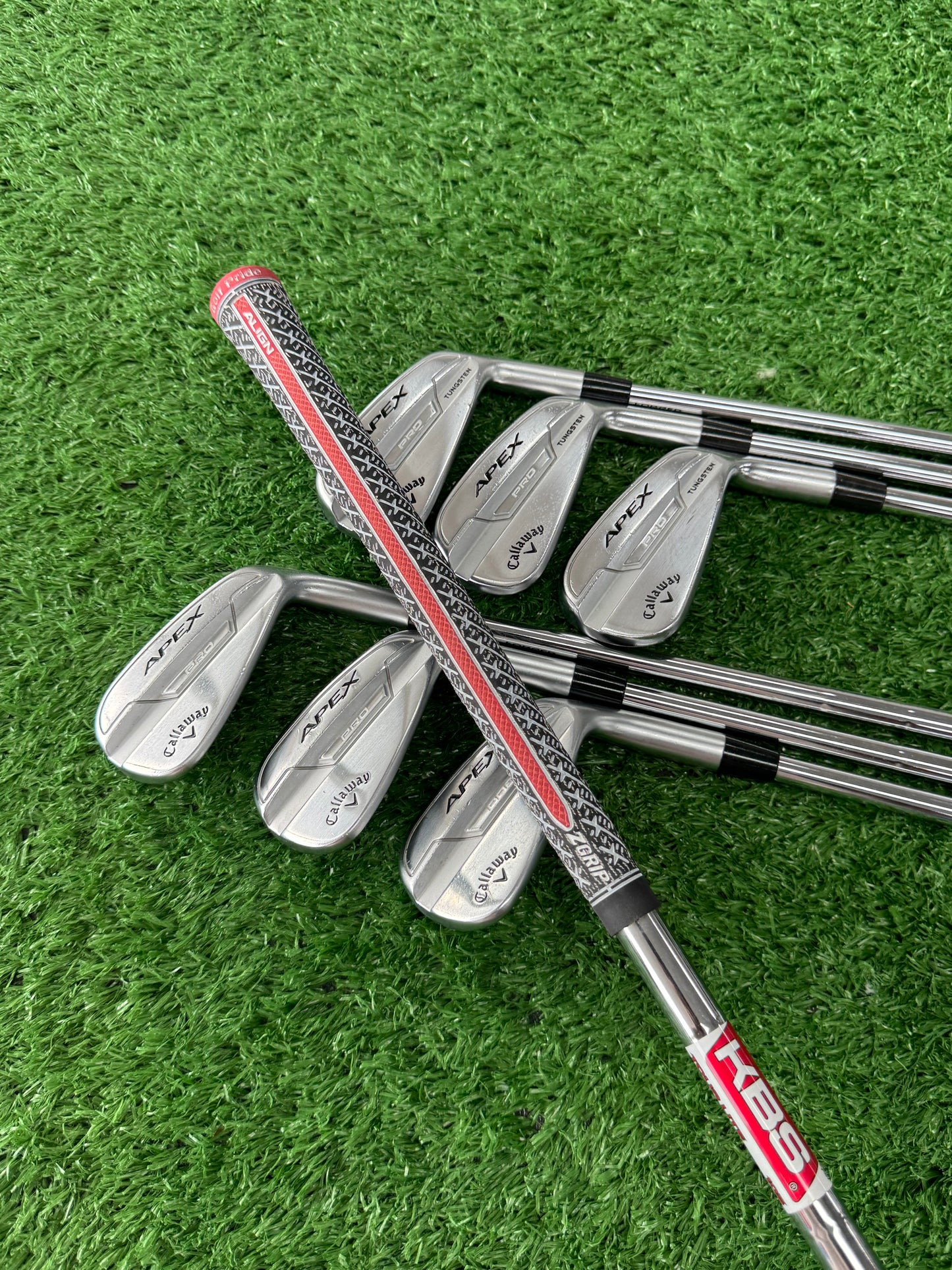 CALLAWAY APEX PRO / KBS TOUR LITE EXTRA STIFF SHAFTS