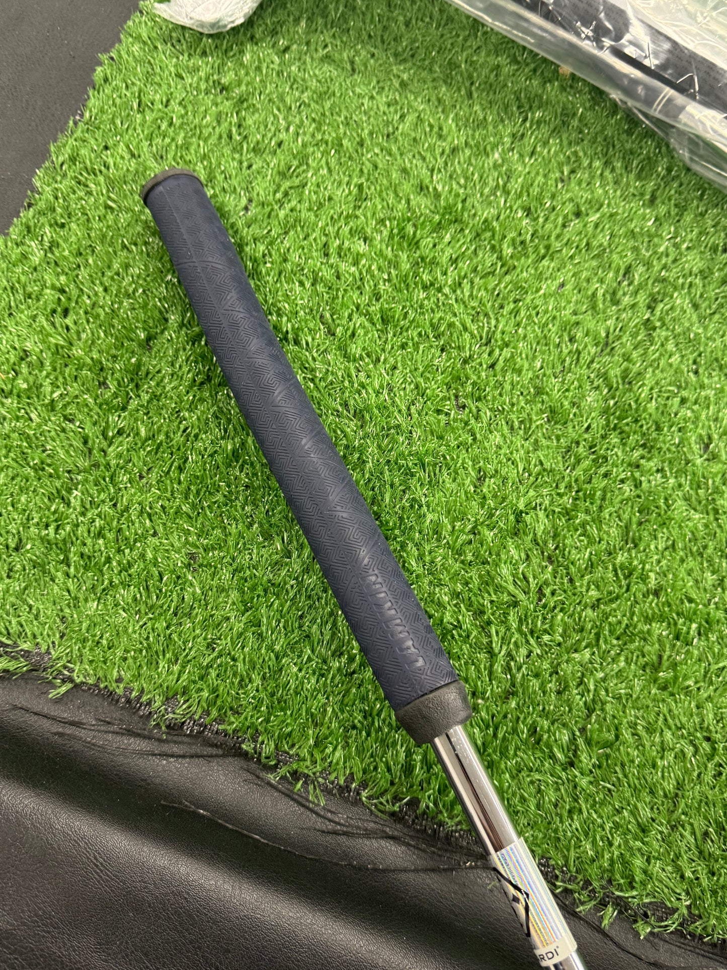 Bettinardi Queen Bee 35” Putter