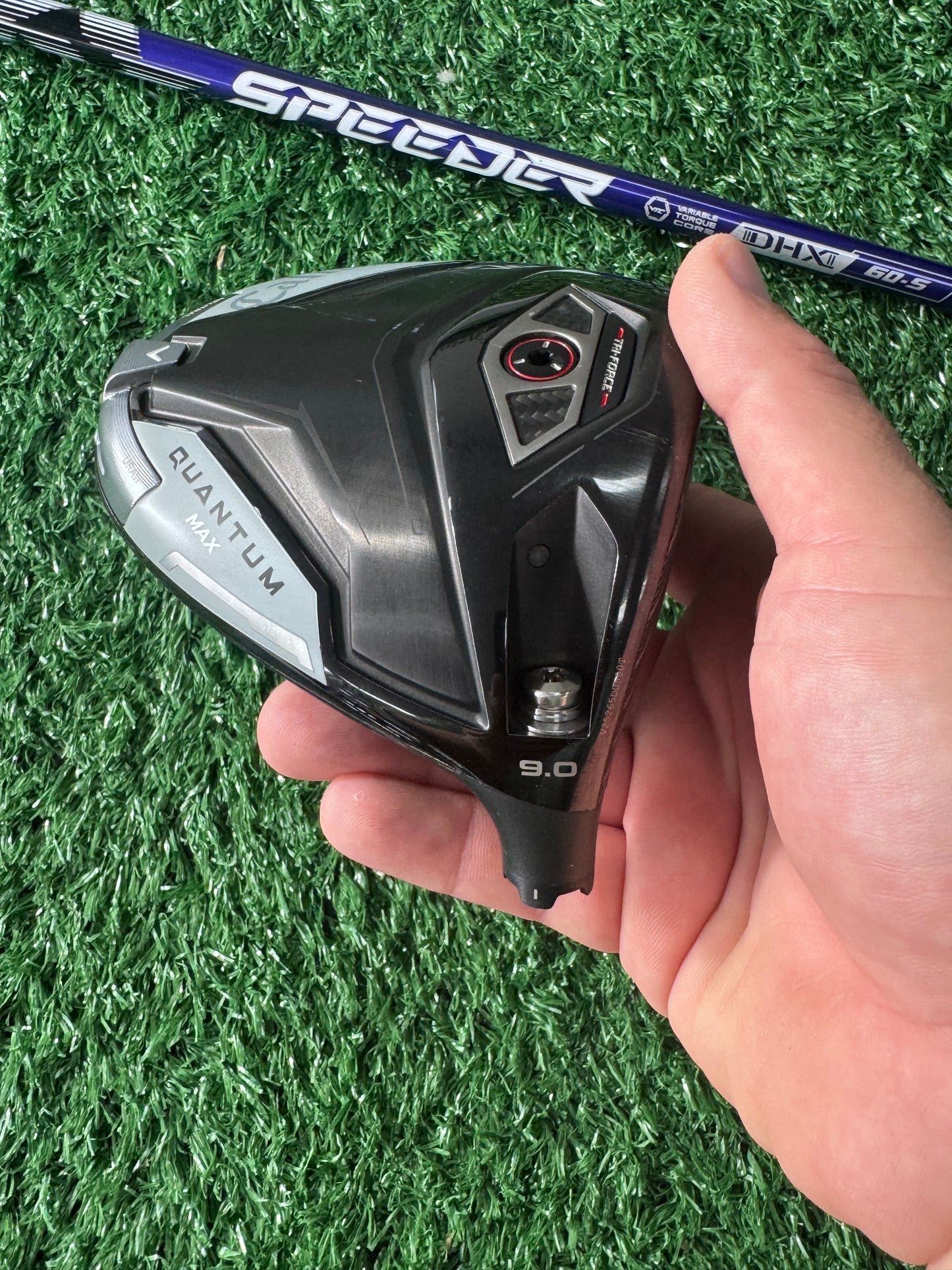 Callaway Quantum Max 9 Degree - Fuji Speeder NX Purple 65s