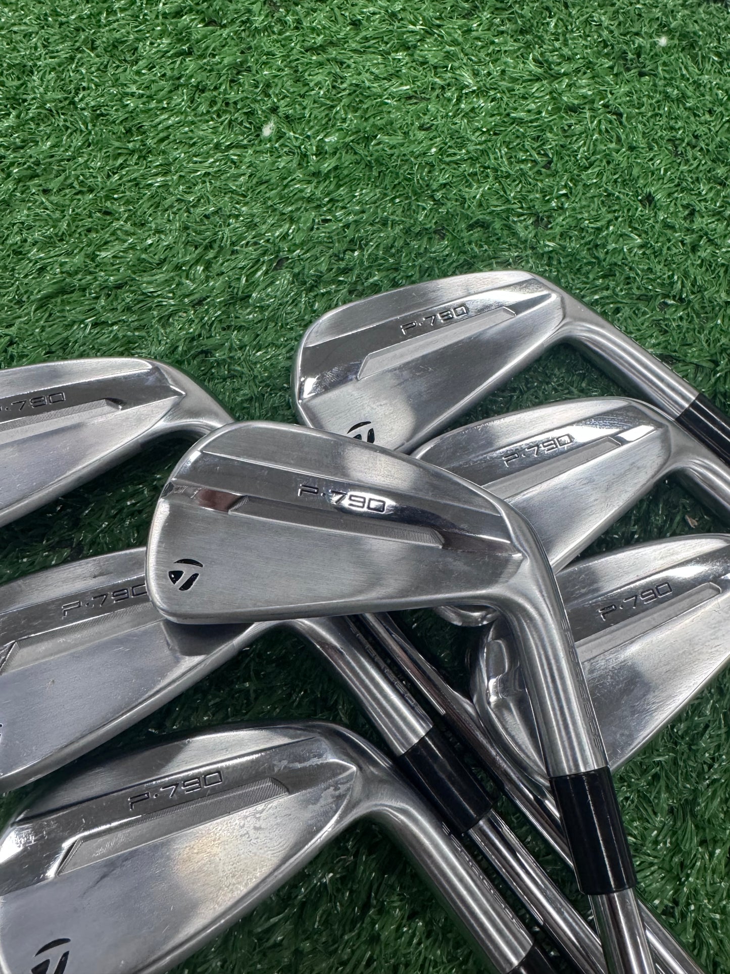 2026 P790 IRONS 4-PW - MODUS STIFF