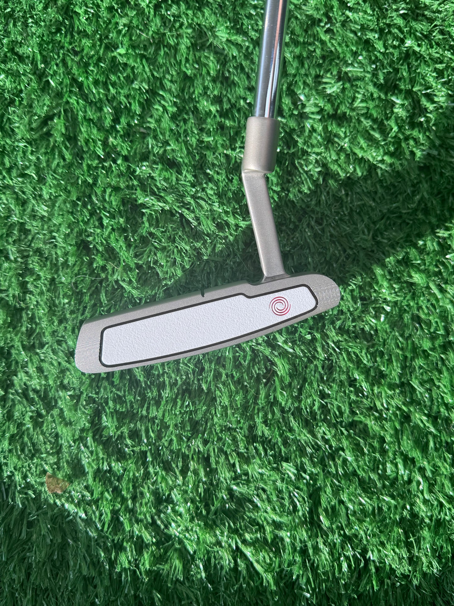 Odyssey White Hot 34”