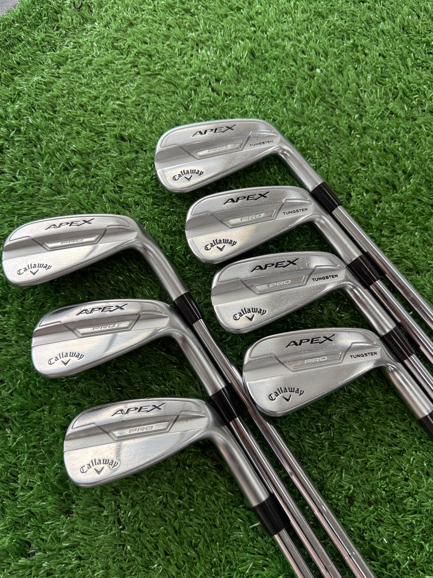 CALLAWAY APEX PRO / KBS TOUR LITE EXTRA STIFF SHAFTS