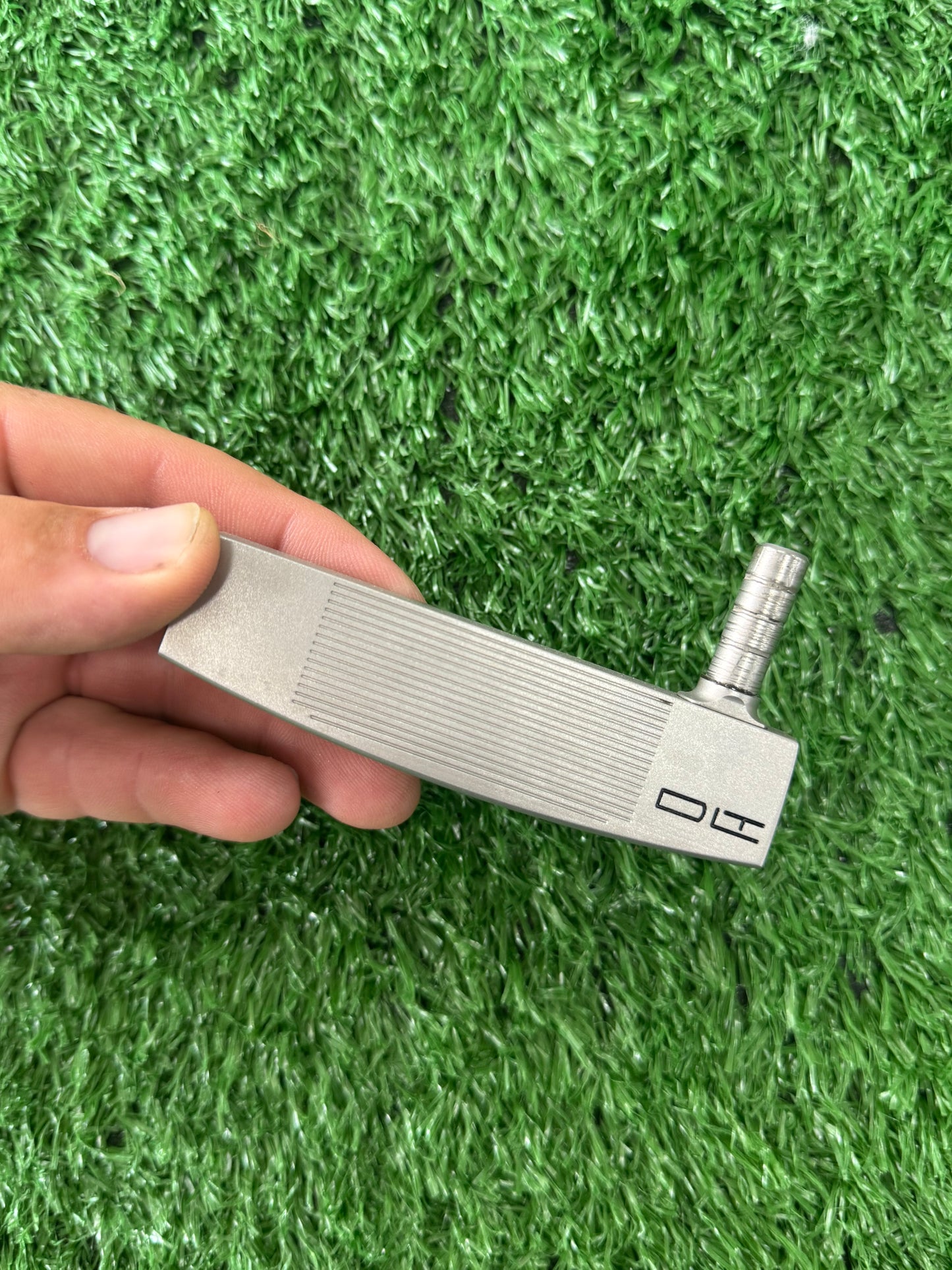 SIK PUTTER - SHO MODEL / CHROME SHAFT